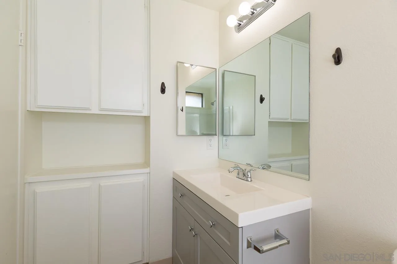 https://cdn.realtyfeed.com/cdn/127/250033661/c308edb680ad8ea53867d6ef011277ca.webp
