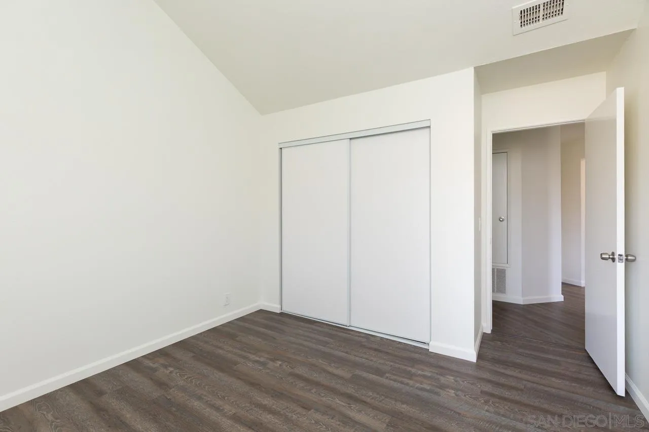 https://cdn.realtyfeed.com/cdn/127/250033661/d26506469379badc22a09f612fd61f17.webp