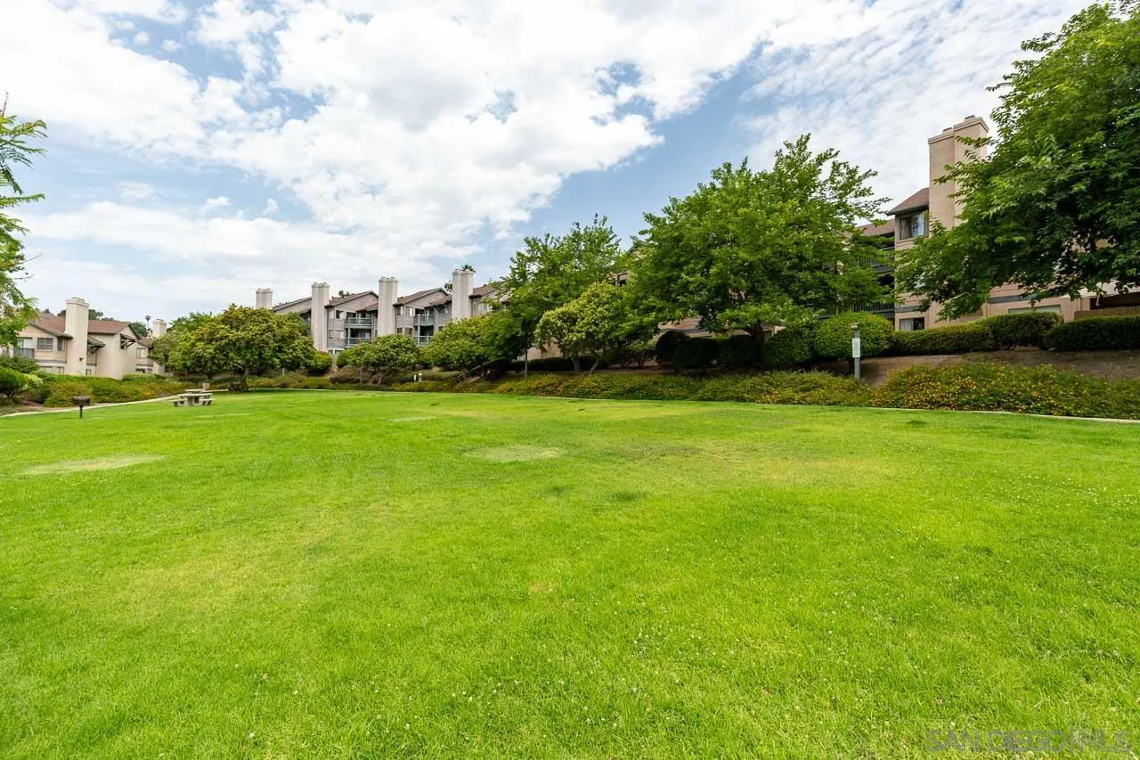 https://cdn.realtyfeed.com/cdn/127/250033661/d75f9a6af61fb114d50c3804fd390fa2.webp