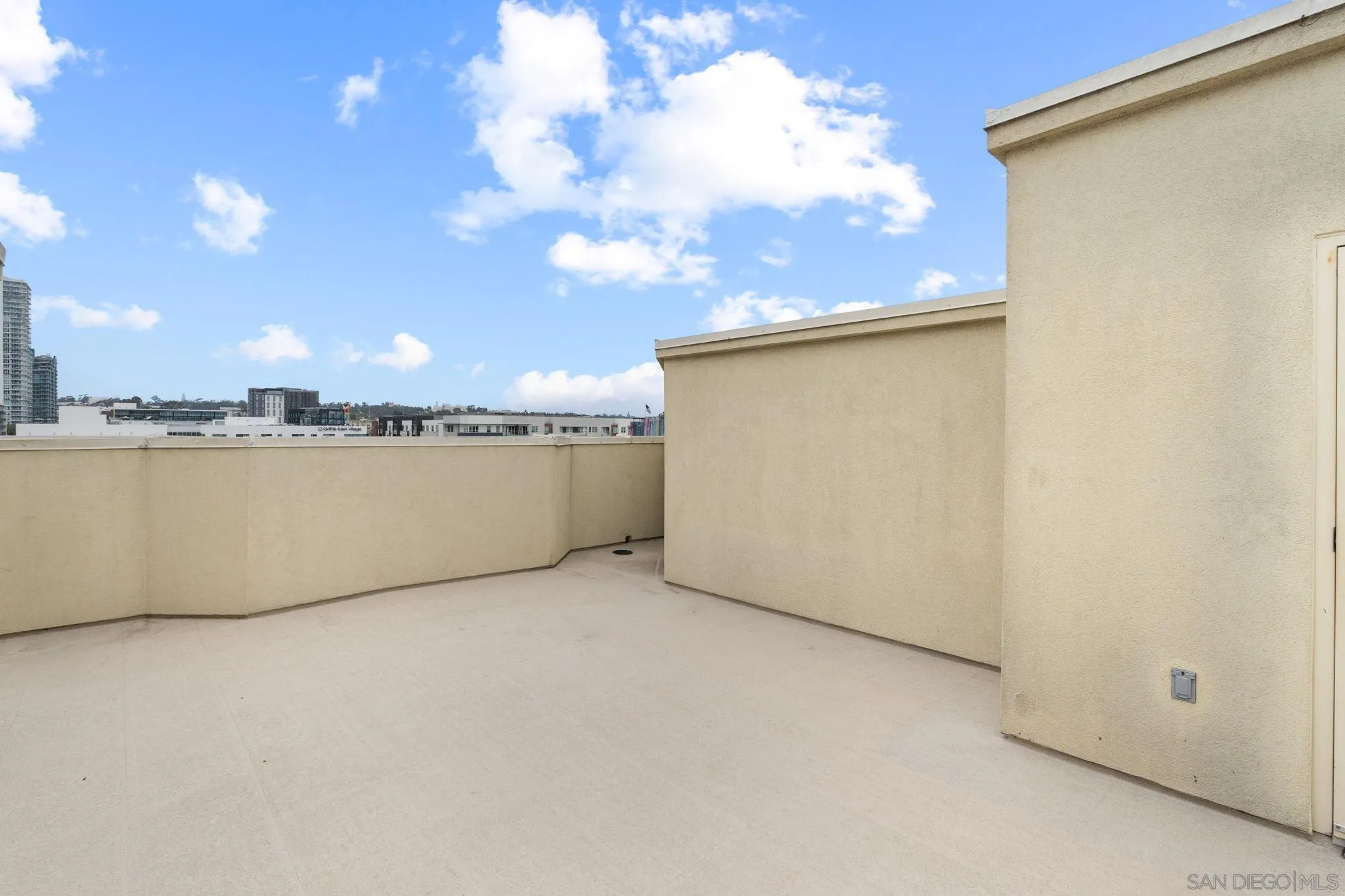 Photo #24: 250033664 Listing: Photo #24