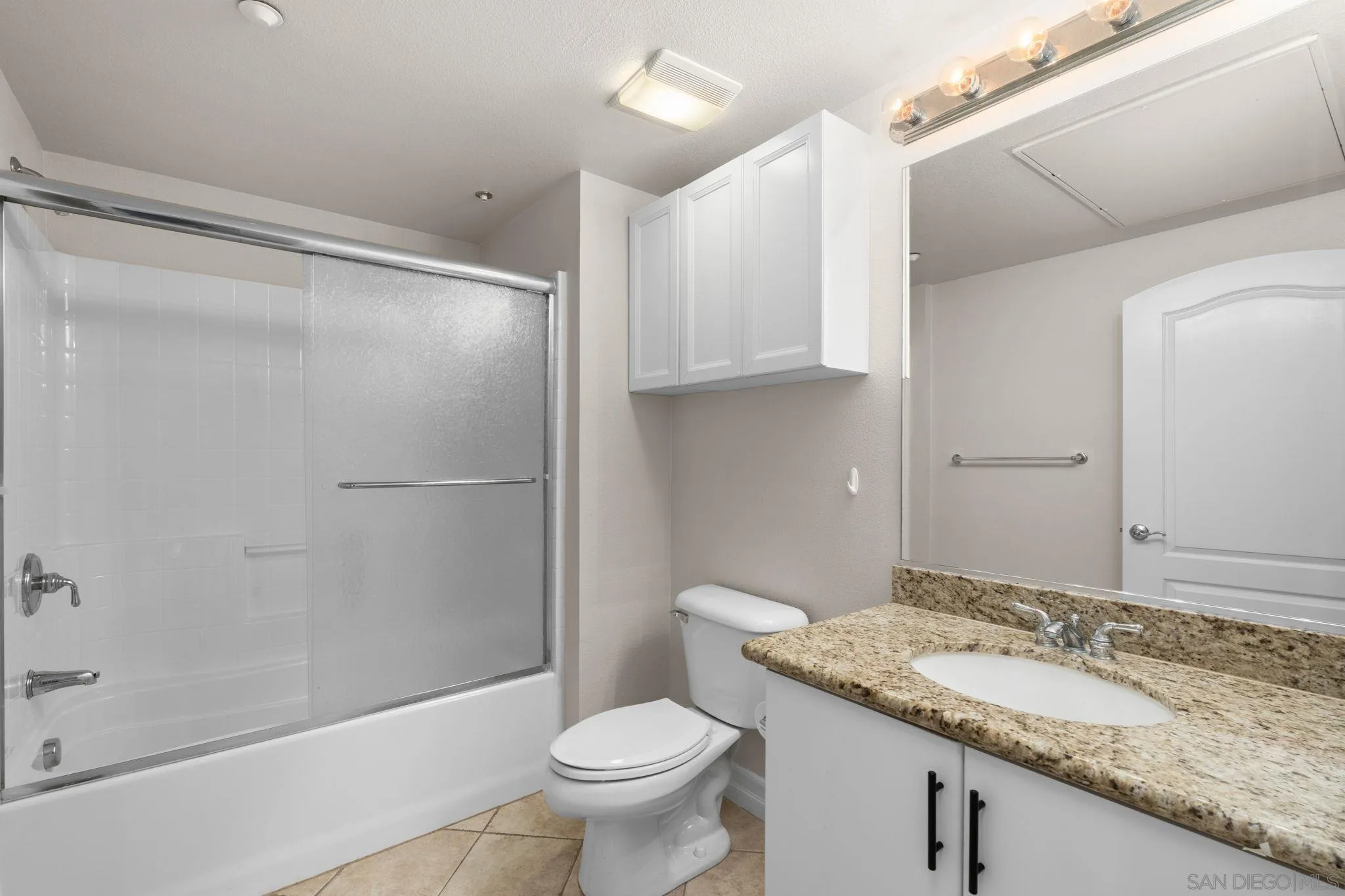 Photo #19: 250033664 Listing: Photo #19
