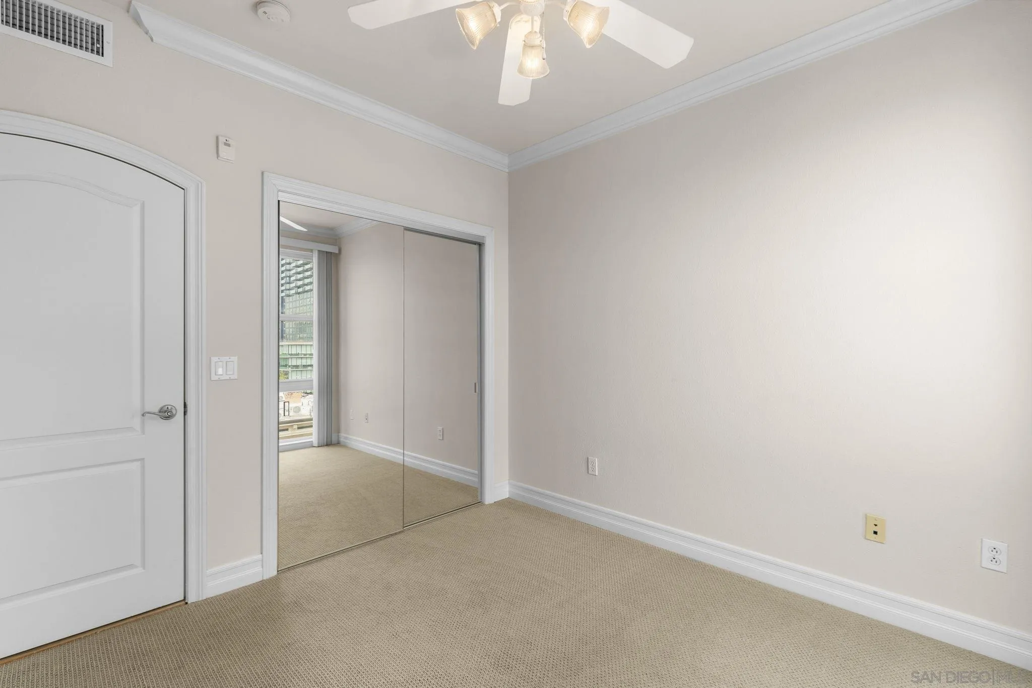 Photo #18: 250033664 Listing: Photo #18