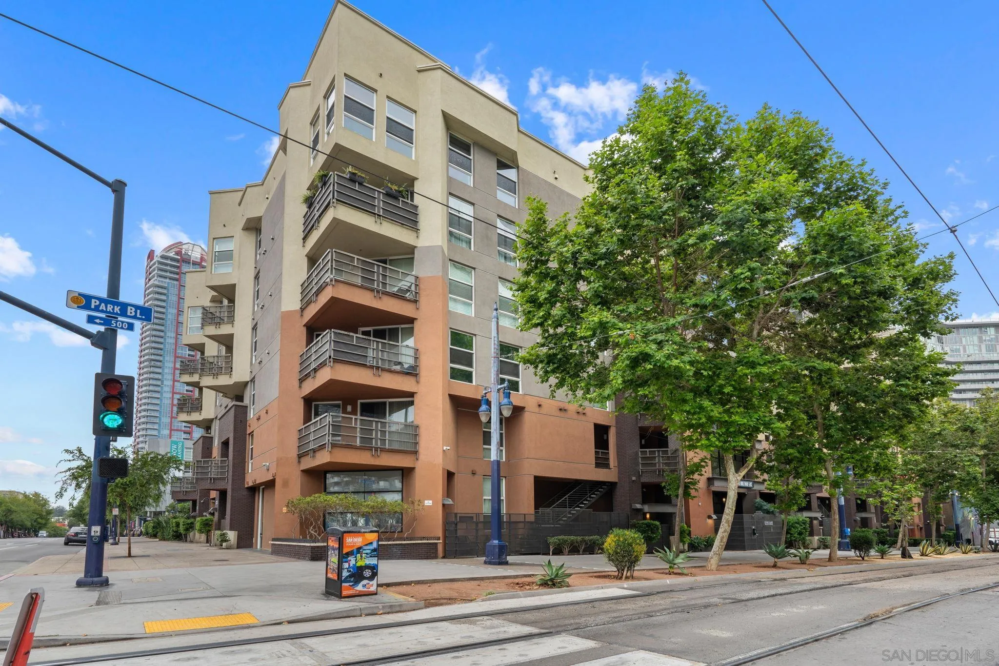 https://cdn.realtyfeed.com/cdn/127/250033664/af0c1d30a23d56ed88deb6ff1eeea337.webp