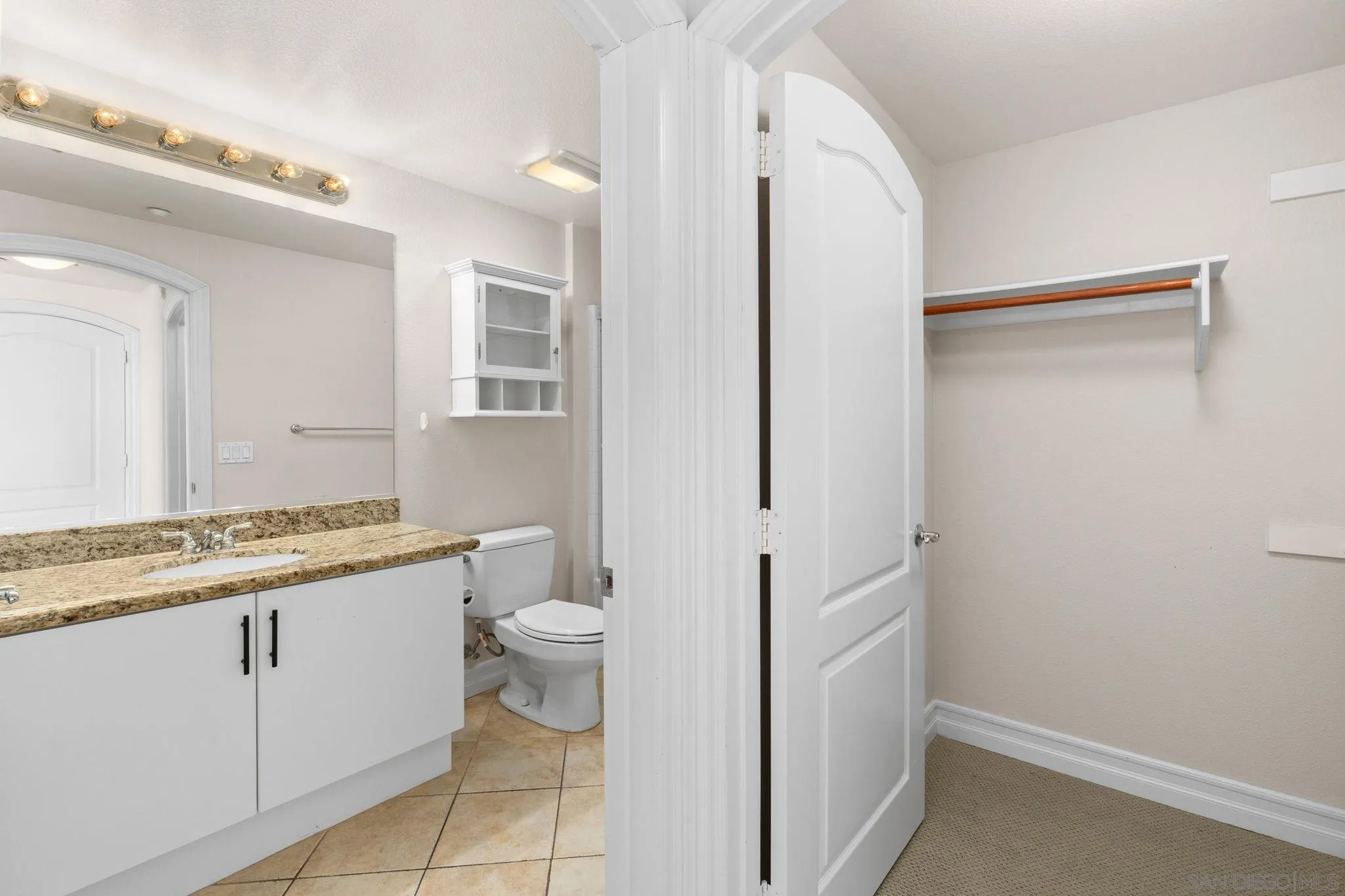 Photo #14: 250033664 Listing: Photo #14