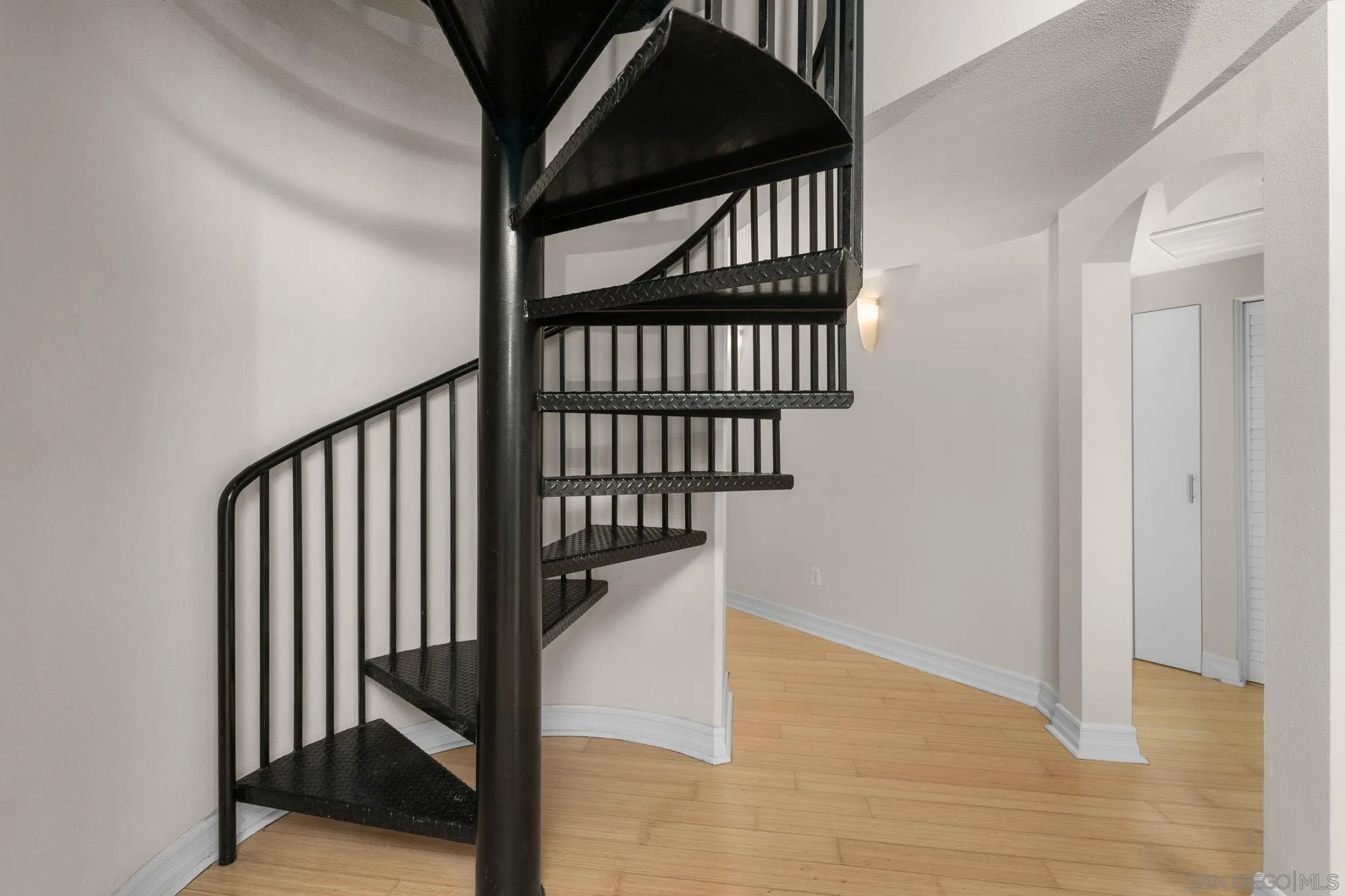Photo #22: 250033664 Listing: Photo #22