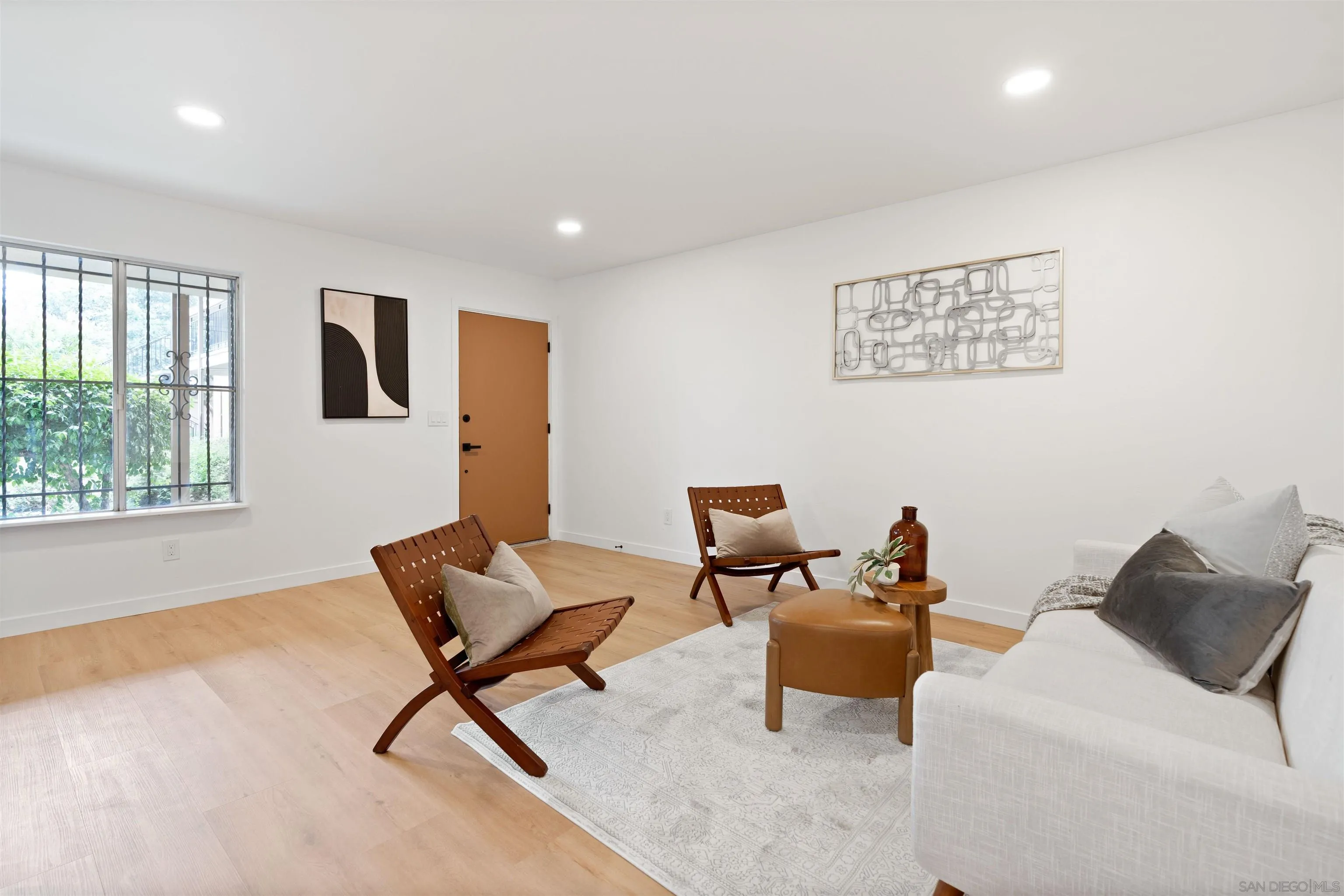 Photo #4: 250033672 Listing 