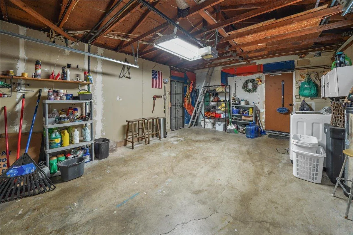 https://cdn.realtyfeed.com/cdn/127/250033678/6bce2c64745ac716c99d0ec17bbdf199.webp