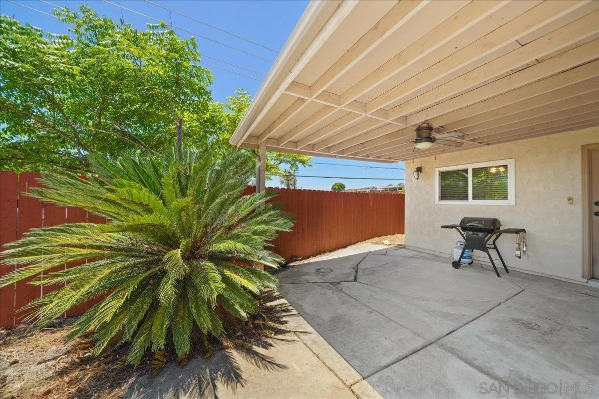 https://cdn.realtyfeed.com/cdn/127/250033678/fff7ce03ddfb957f6f7385e997ccff9e.webp