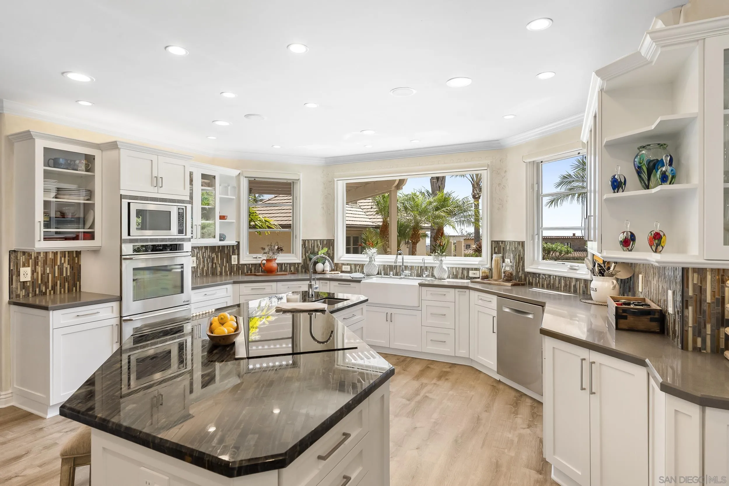 https://cdn.realtyfeed.com/cdn/127/250033679/2f56ed8d7a7faeede4e4ad22be548514.webp