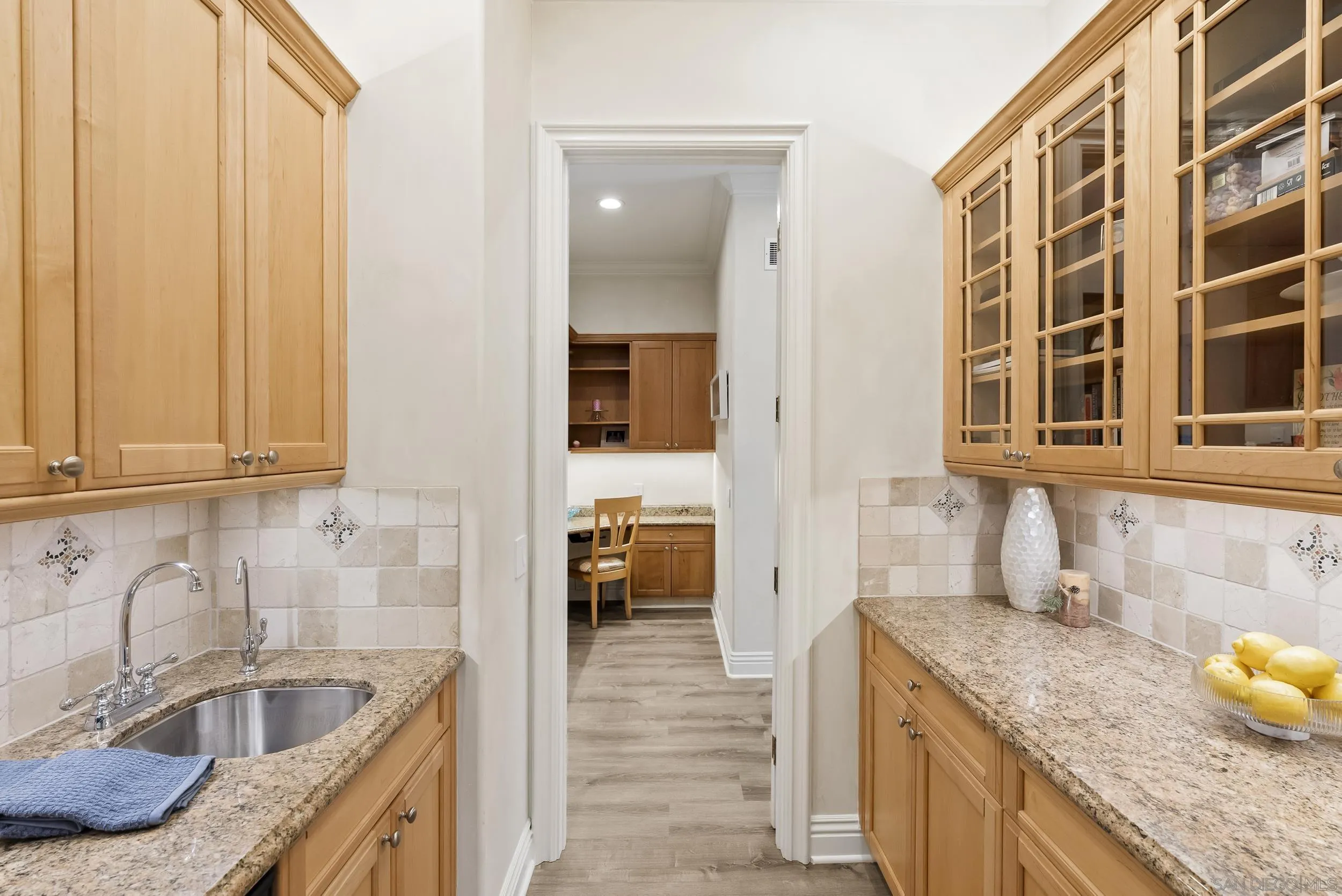 https://cdn.realtyfeed.com/cdn/127/250033679/de99ad1951f887ed88378050f449e374.webp