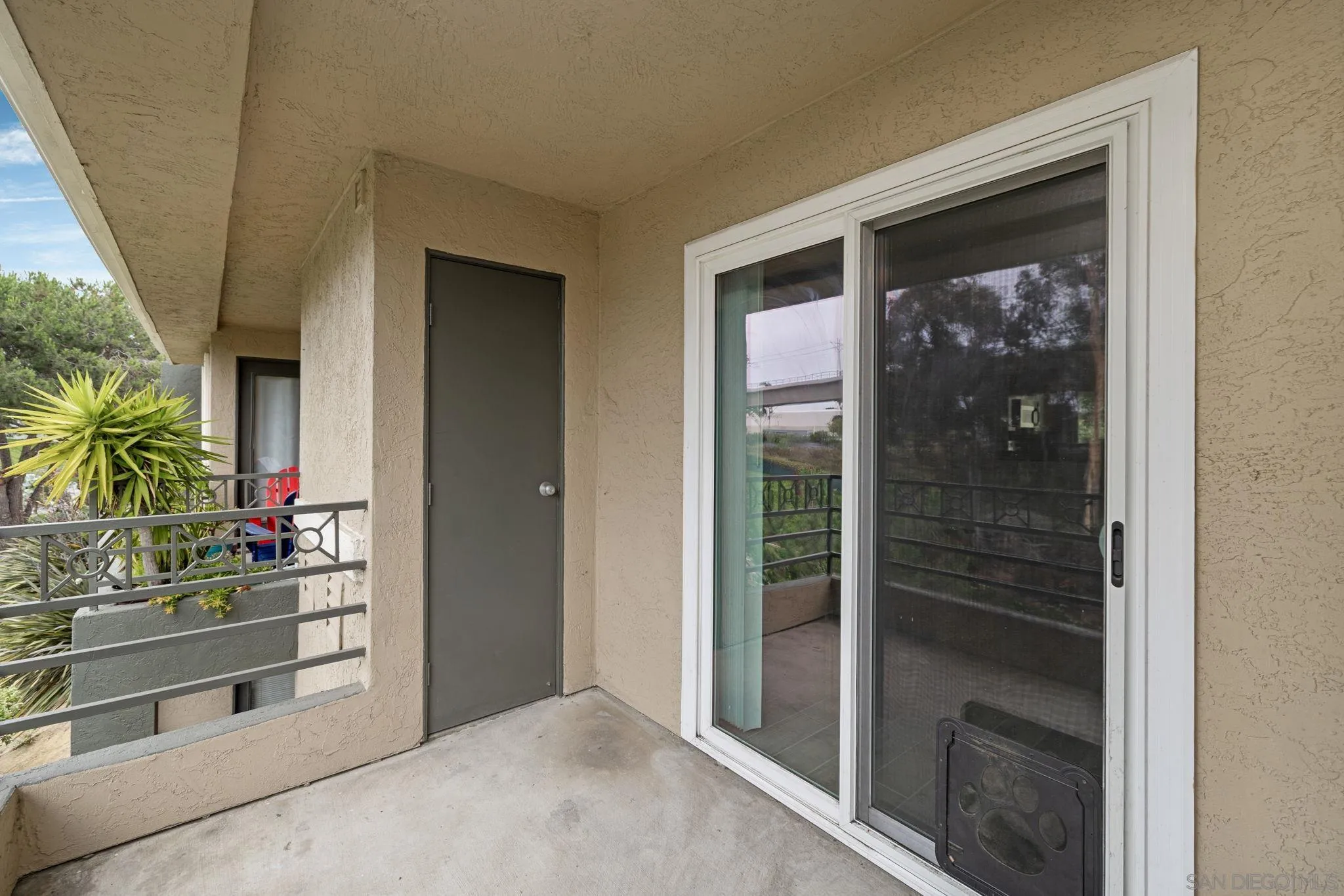 Photo #8: 250033688 Listing: Photo #8