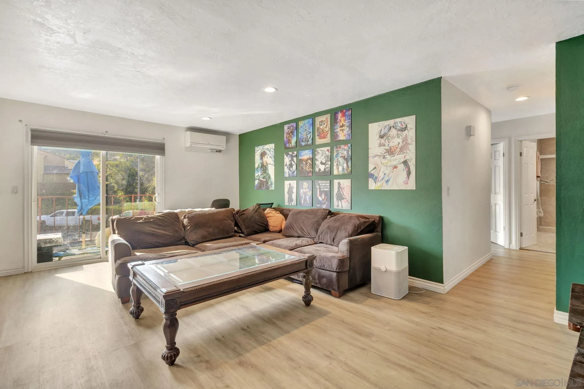 Photo #7: 250033690 Listing: Photo #7
