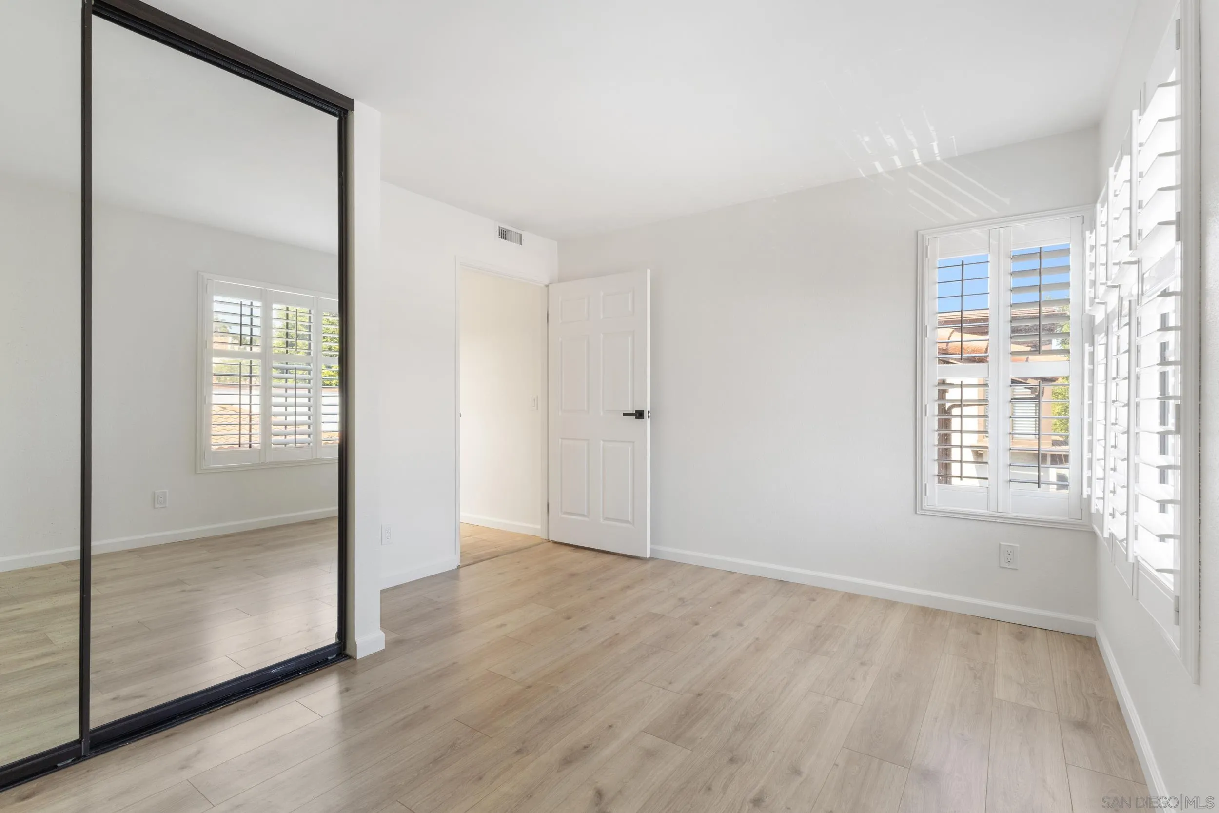 Photo #18: 250033691 Listing: Photo #18