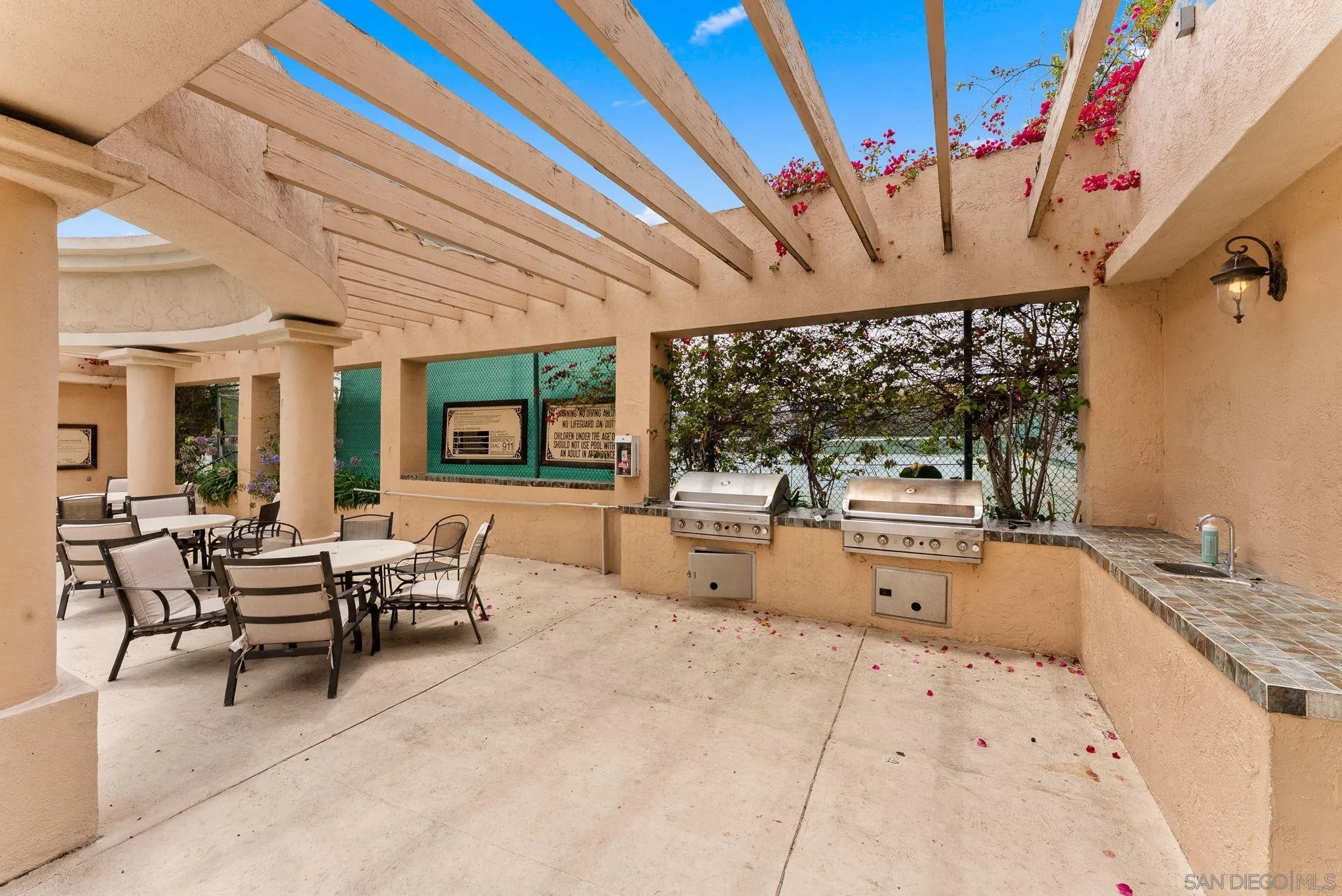 Photo #22: 250033694 Listing: Photo #22