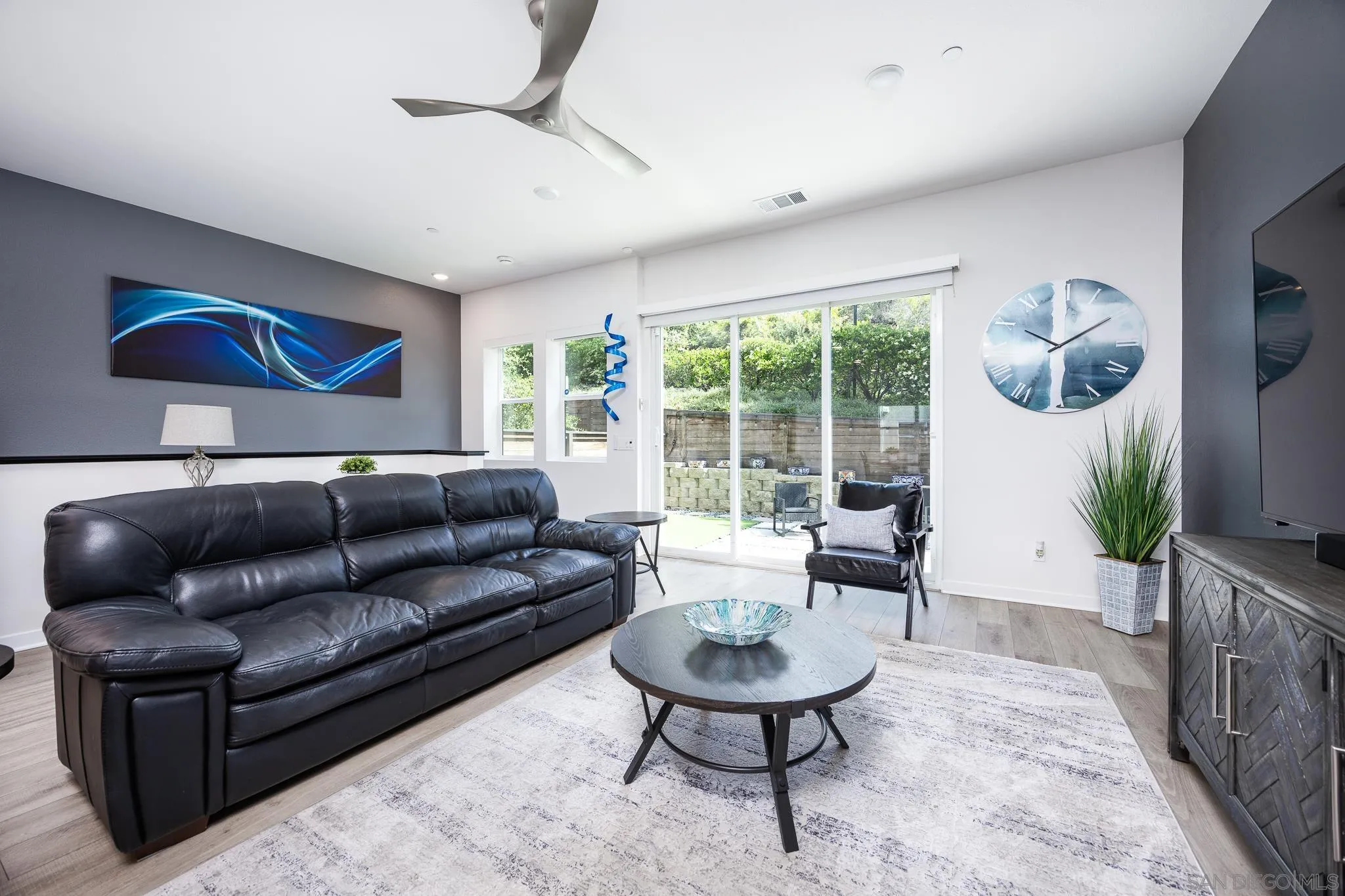 Photo #4: 250033697 Listing 