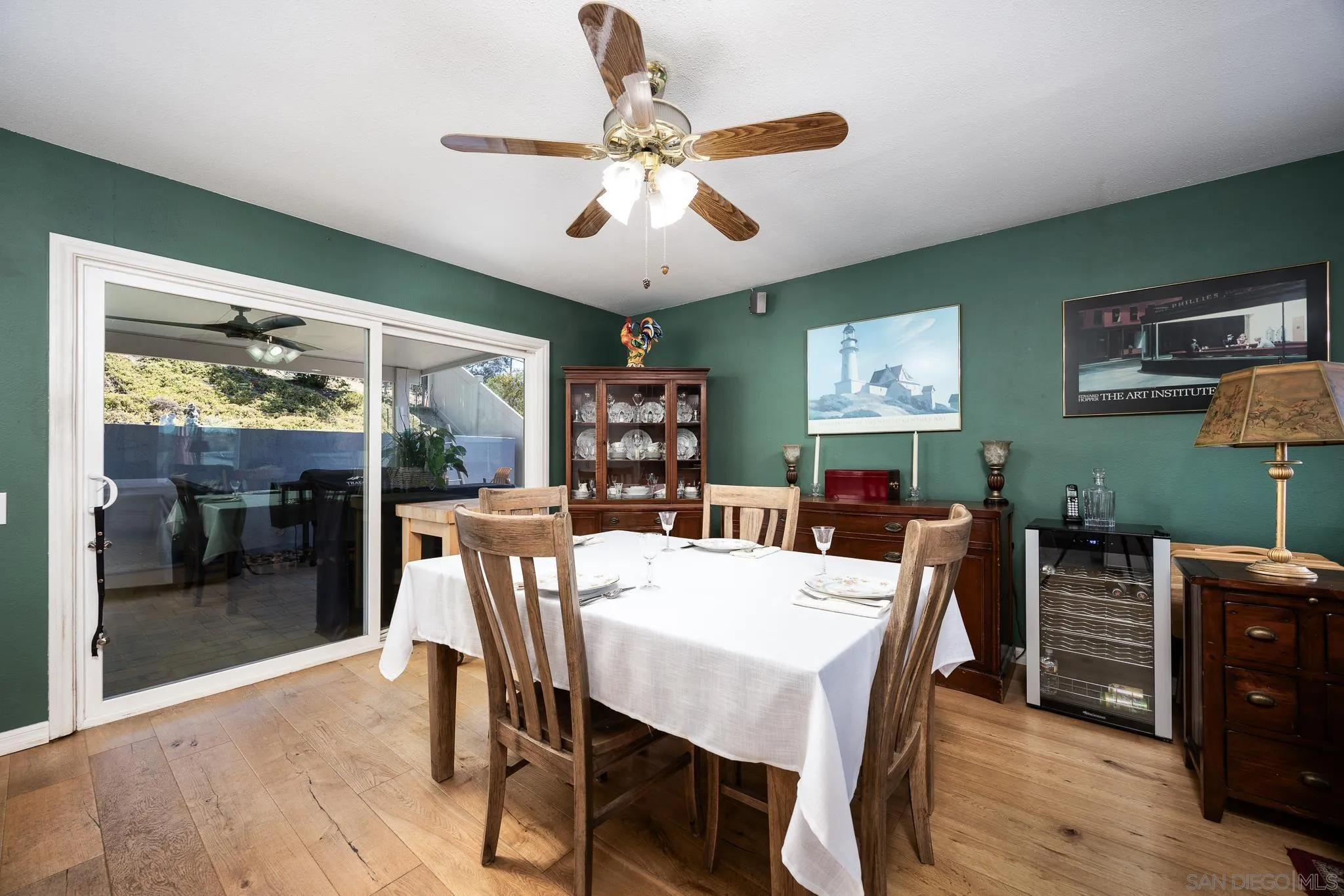 https://cdn.realtyfeed.com/cdn/127/250033700/1c64d2a9afafc437daf853223ed80680.webp