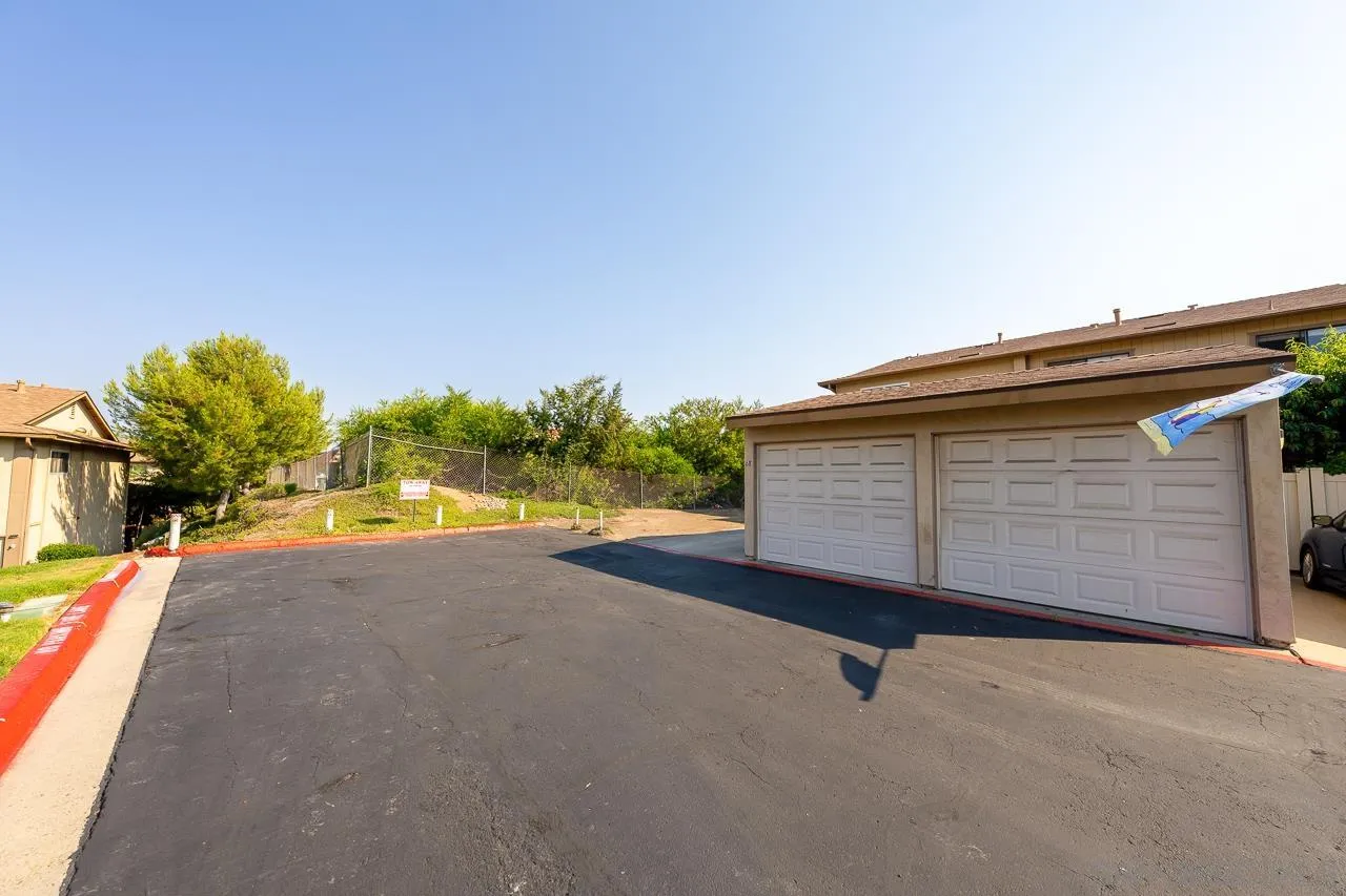 Photo #32: 250033701 Listing: Photo #32