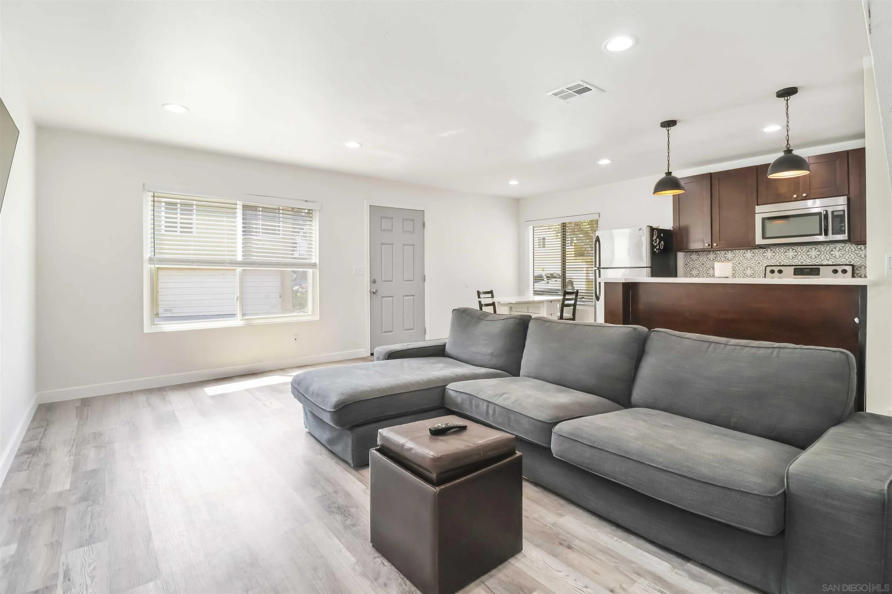 Photo #8: 250033705 Listing: Photo #8