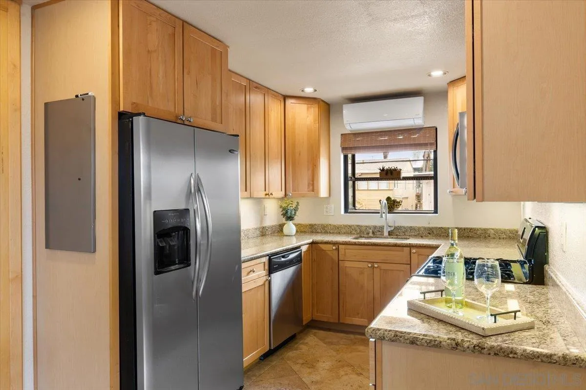 Photo #11: 250033706 Listing: Photo #11