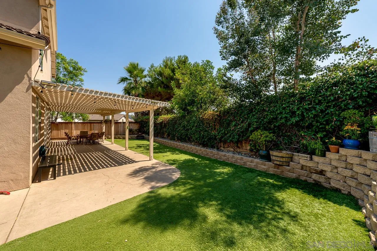 https://cdn.realtyfeed.com/cdn/127/250033711/3187faecd40917a85f87b347f52e418f.webp