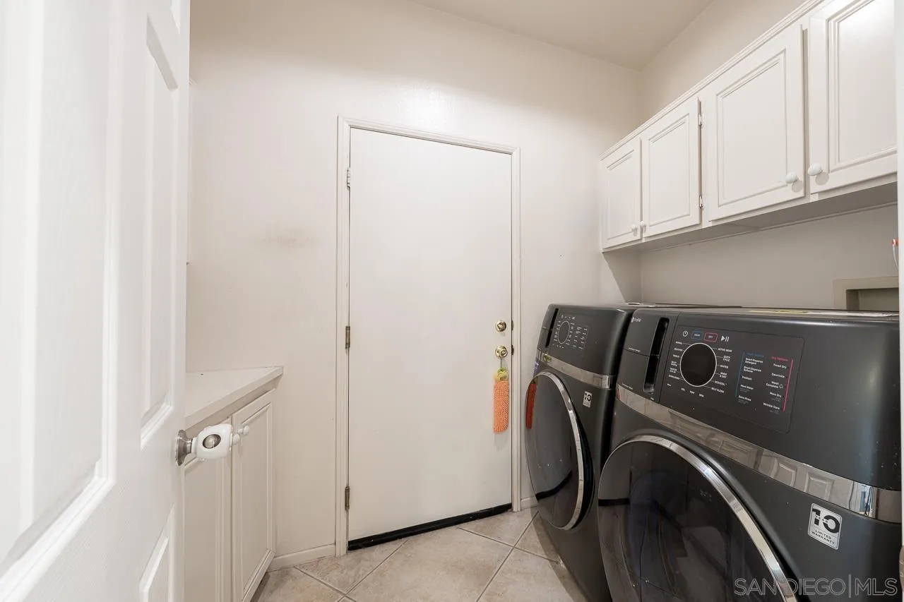 https://cdn.realtyfeed.com/cdn/127/250033711/ba76dd15efa99f3c00dbf200ea1e6d60.webp