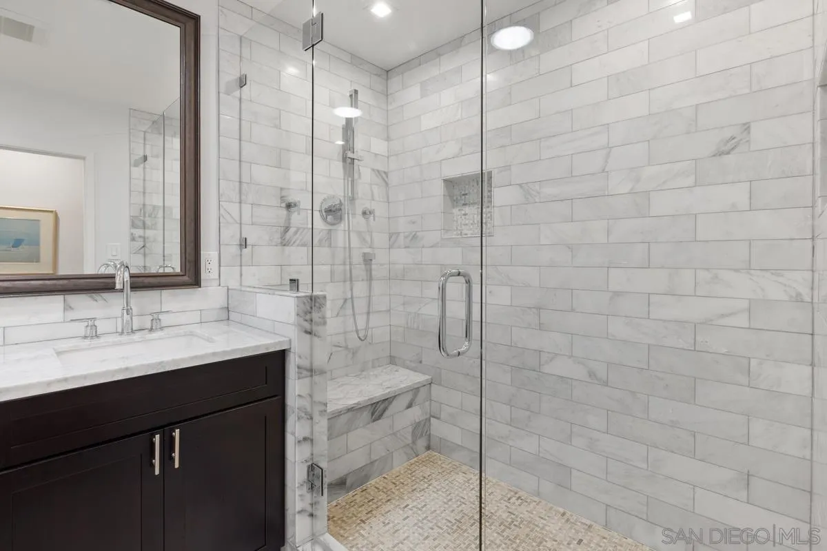 https://cdn.realtyfeed.com/cdn/127/250033719/b33a8bc20cec9c56102d7e6e1dd3a67b.webp