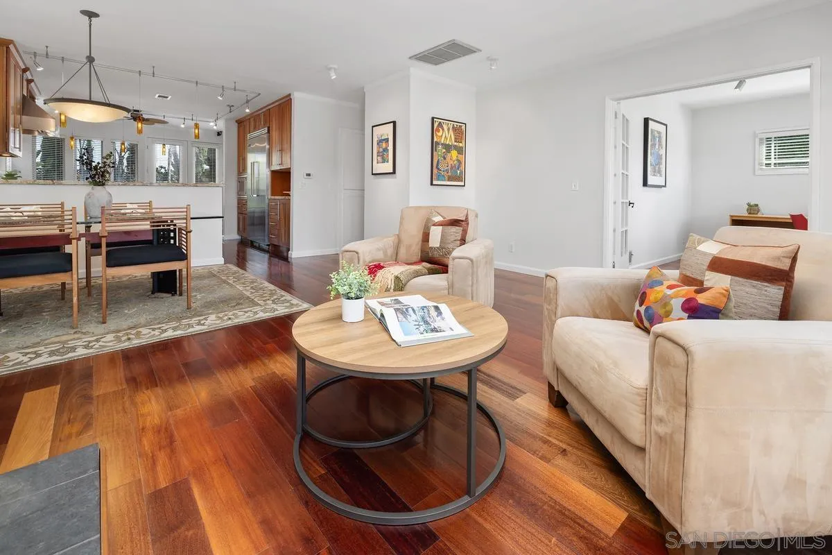 https://cdn.realtyfeed.com/cdn/127/250033719/c5199992be3b4dbd72dcdfd6c9488c8b.webp