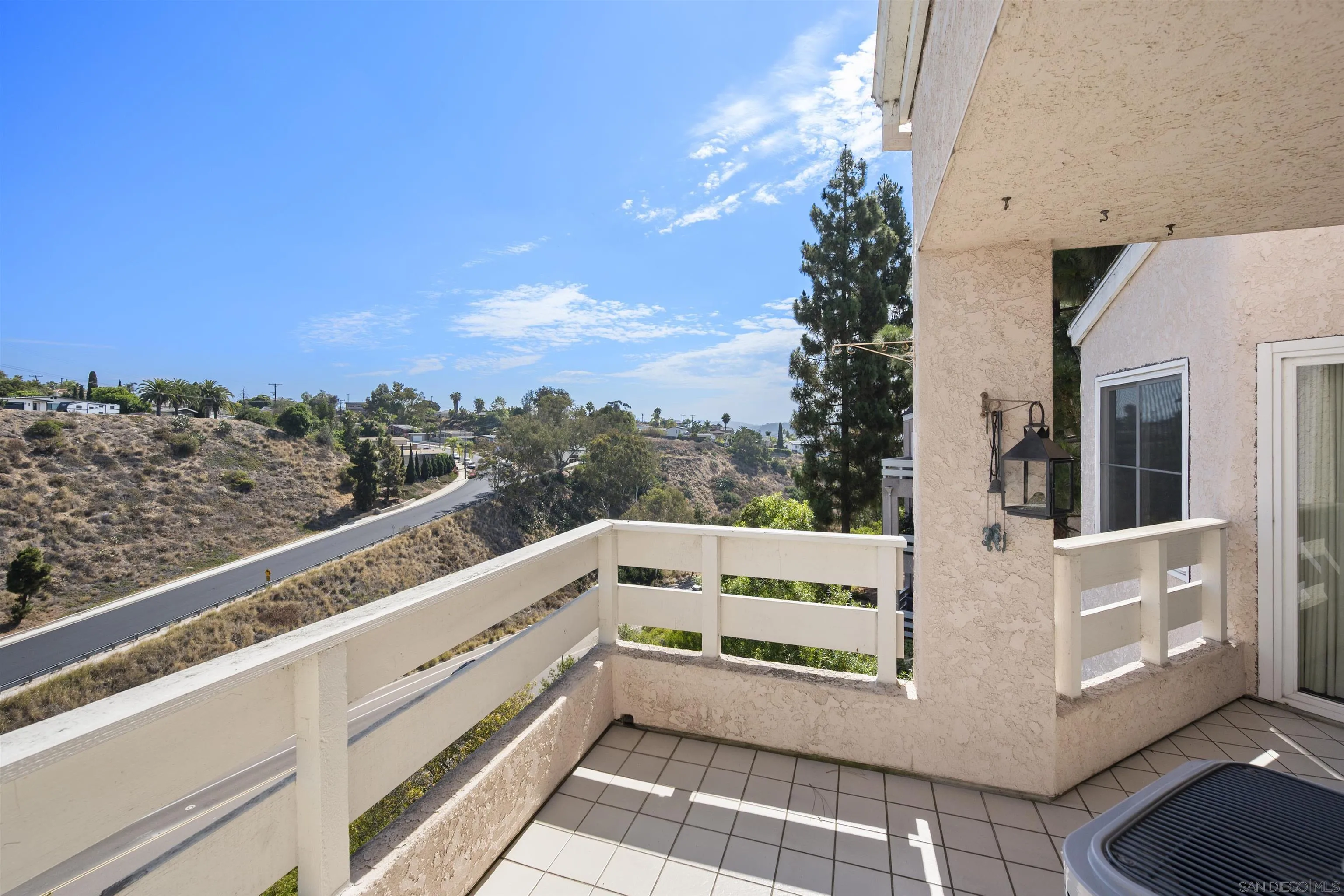 MLS: 250033723 Condo For Sale