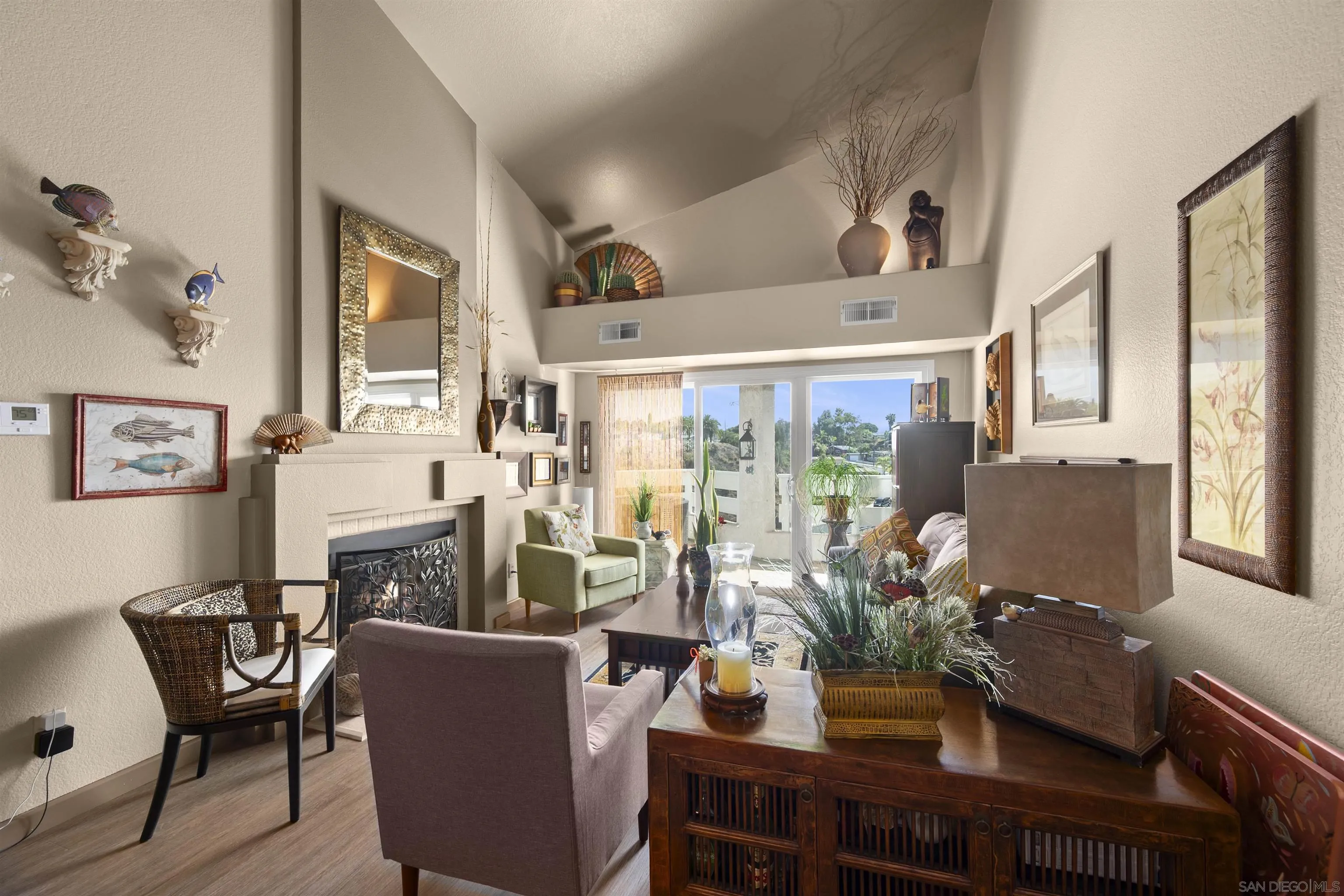 Photo #5: 250033723 Listing 