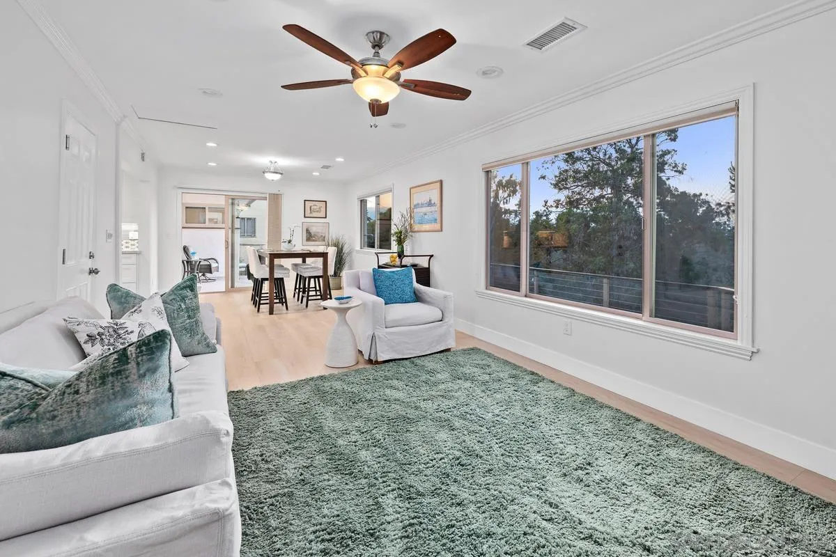 https://cdn.realtyfeed.com/cdn/127/250033726/d531298bc74c9b45ed21a65867a60f7d.webp