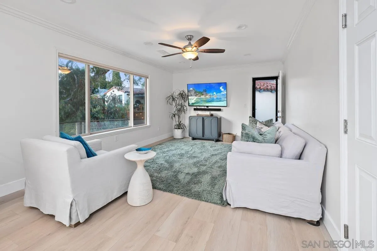 https://cdn.realtyfeed.com/cdn/127/250033726/e5beeb2d8c945a7a1e76c619eb955bdb.webp