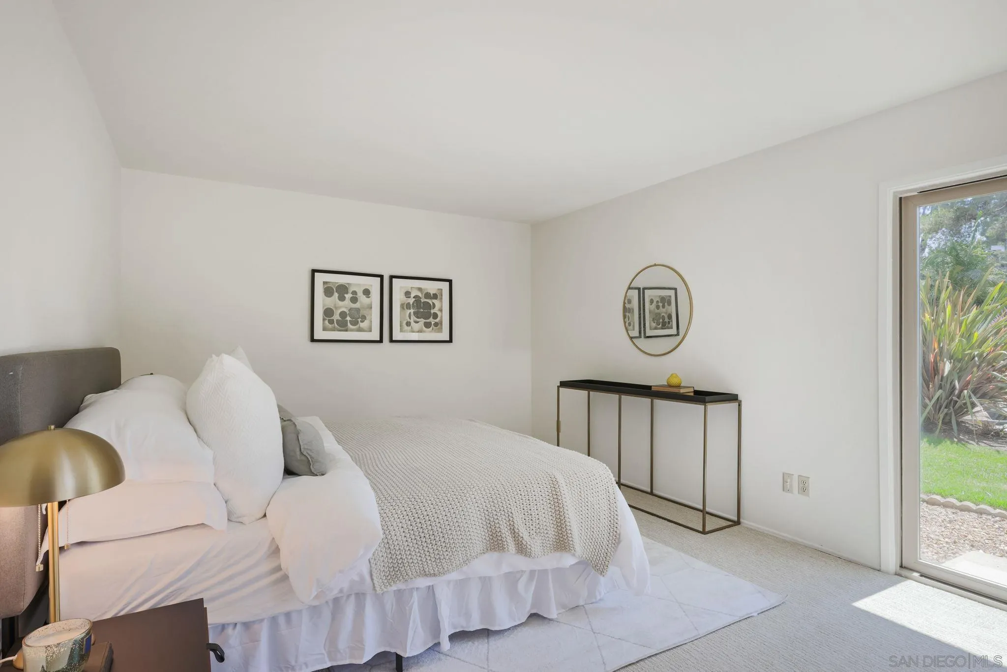 Photo #14: 250033730 Listing: Photo #14