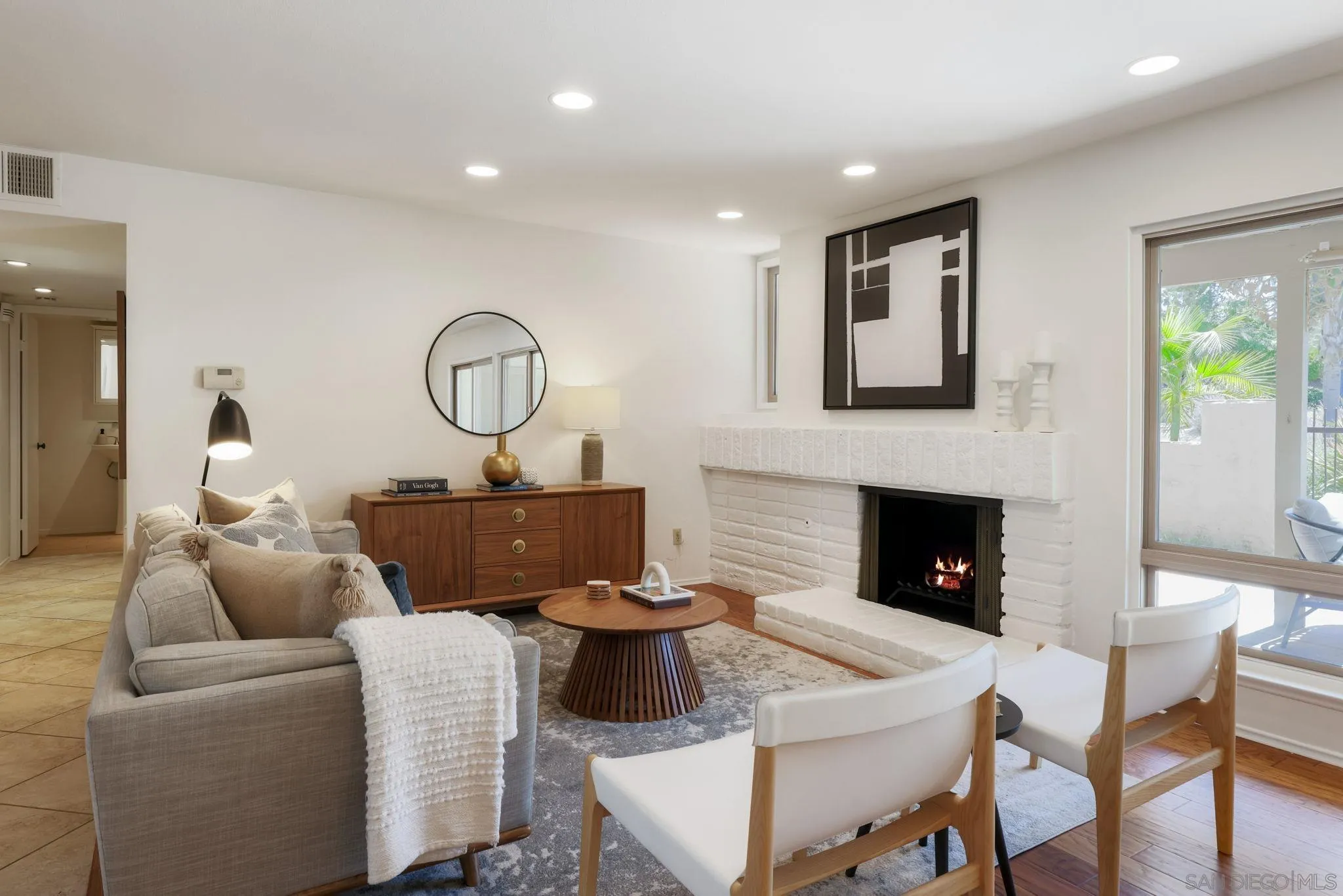 Photo #4: 250033730 Listing 