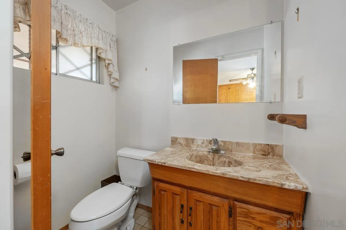 https://cdn.realtyfeed.com/cdn/127/250033733/729c15d8f861e44a1d549184f13b09e5.webp