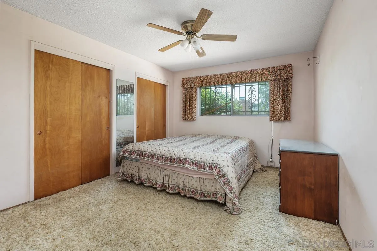 https://cdn.realtyfeed.com/cdn/127/250033733/af9cd6f6b40b6cceb7b86812a383b6fe.webp