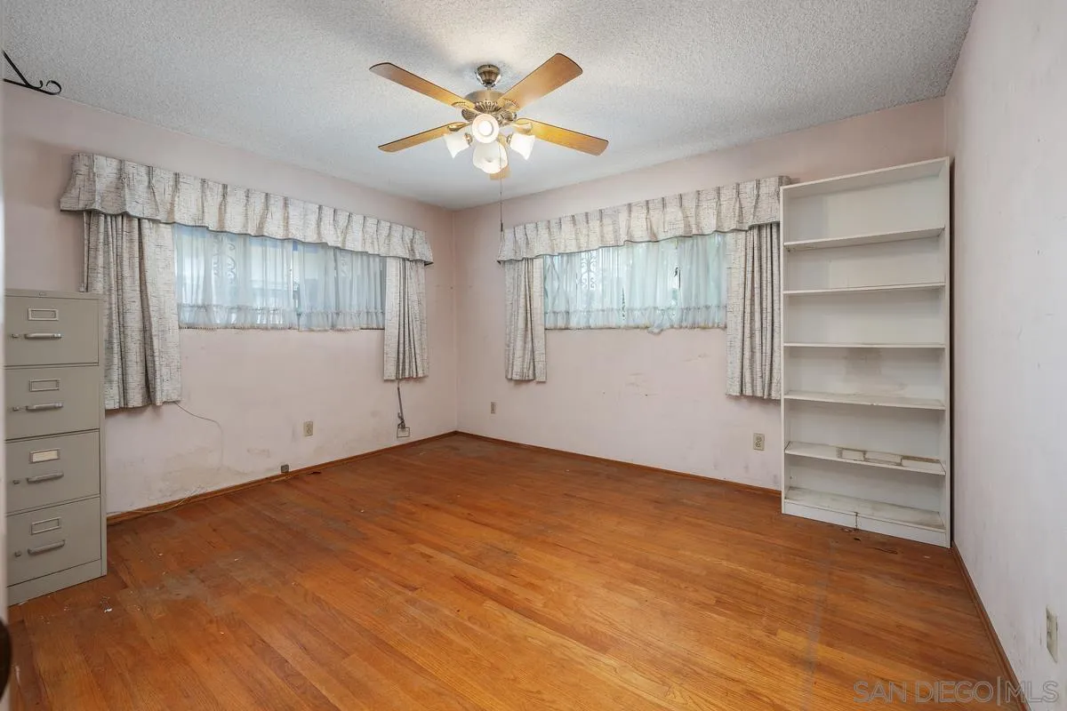 https://cdn.realtyfeed.com/cdn/127/250033733/e57555d10b28037b5bef1f4a0eba105c.webp