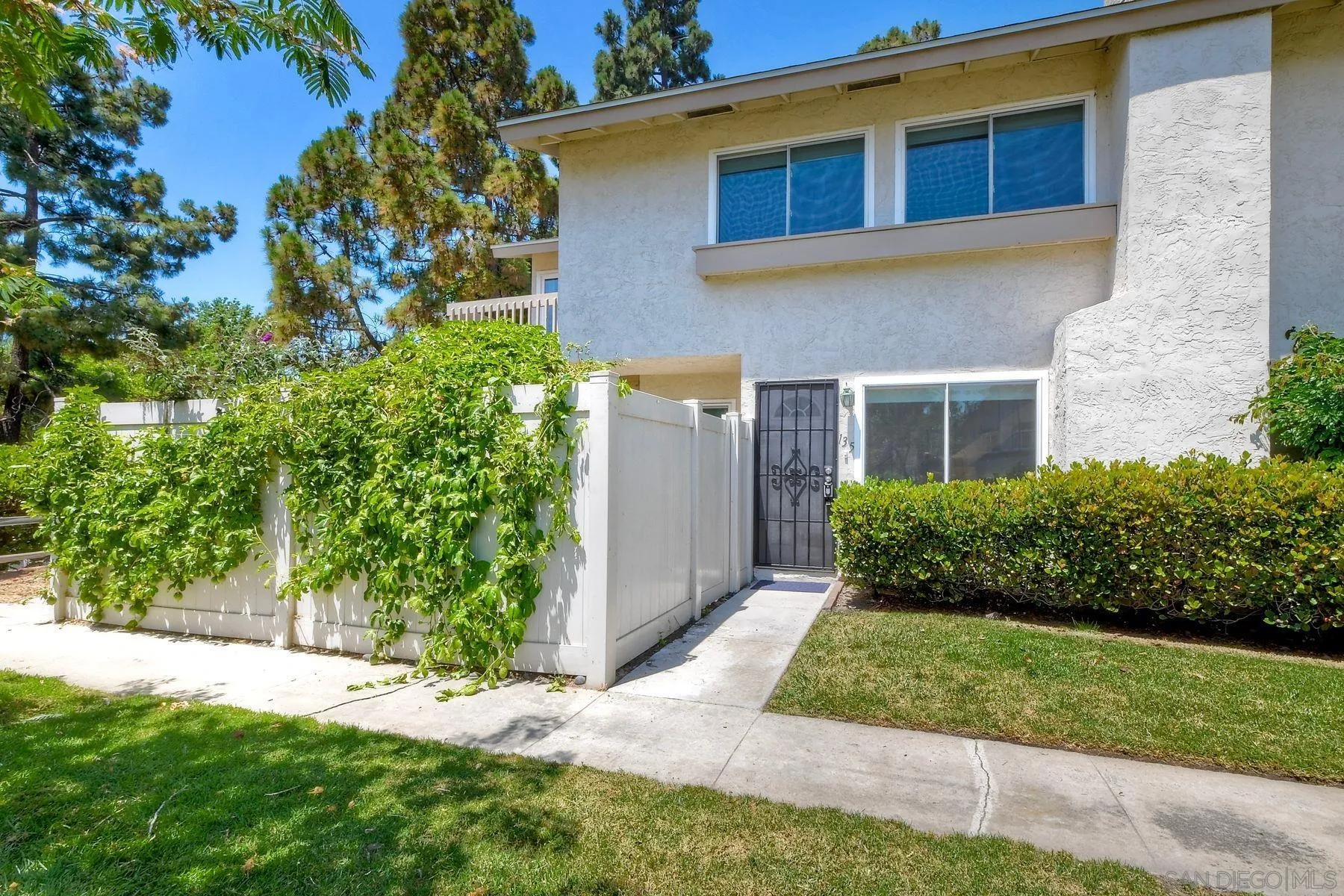 Photo #2: 250033750 Listing 