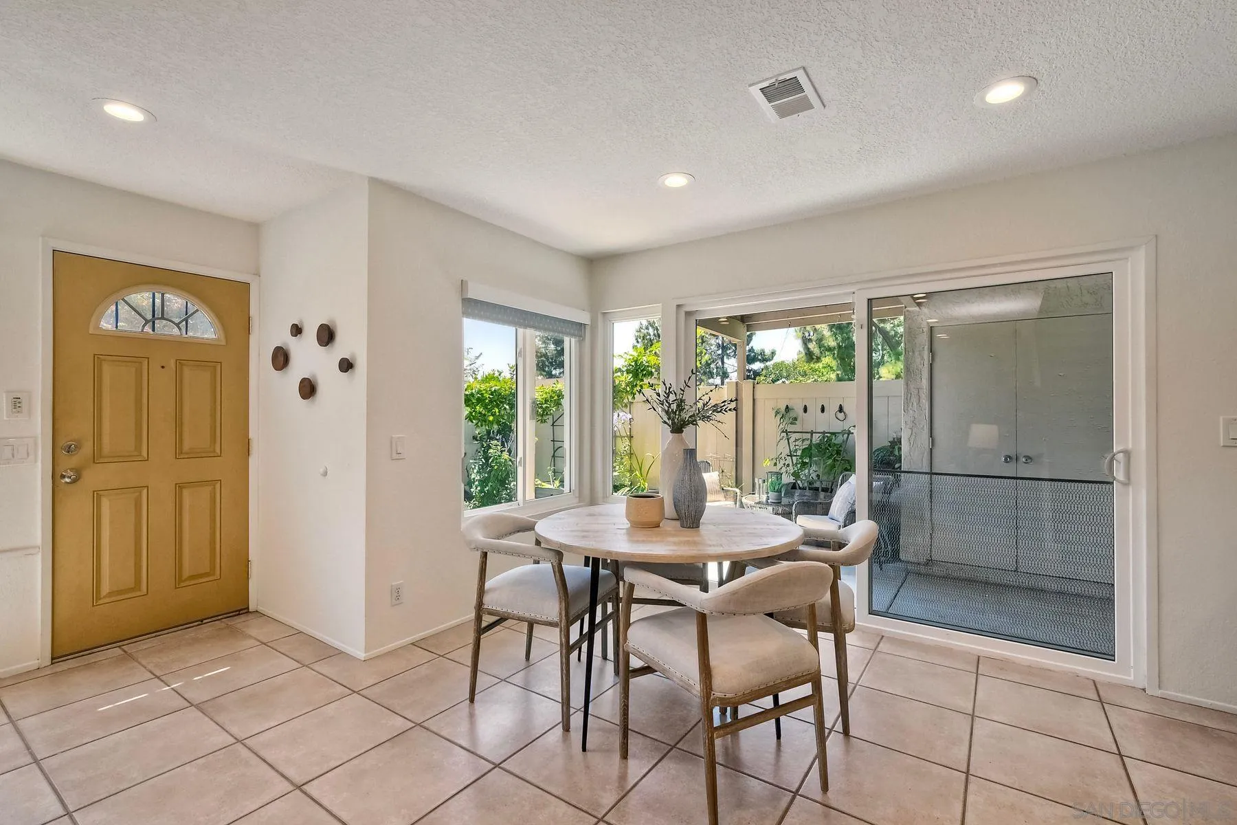 Photo #9: 250033750 Listing: Photo #9