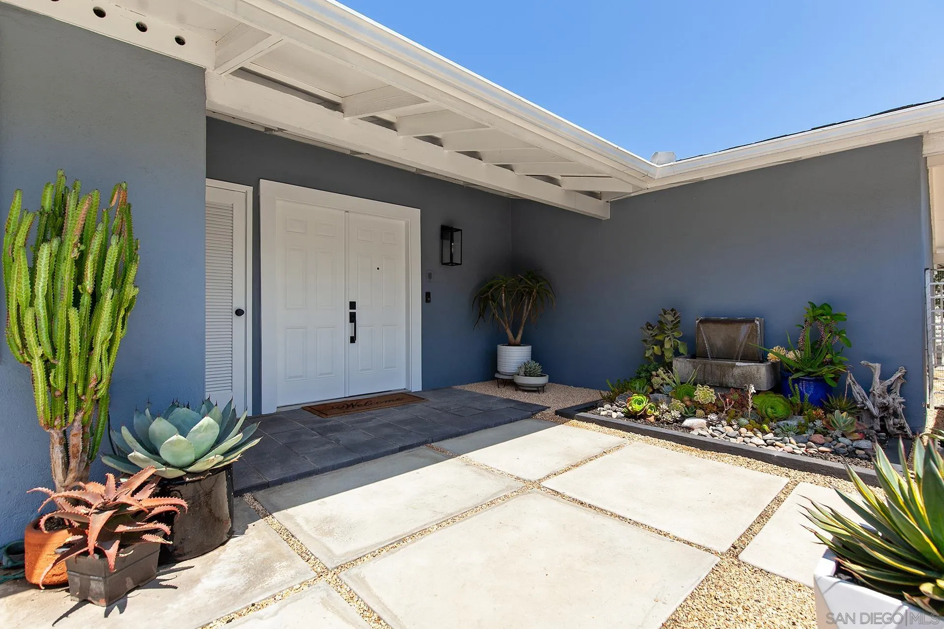 https://cdn.realtyfeed.com/cdn/127/250033755/07c7c8b83699814c644820141fe9aba3.webp