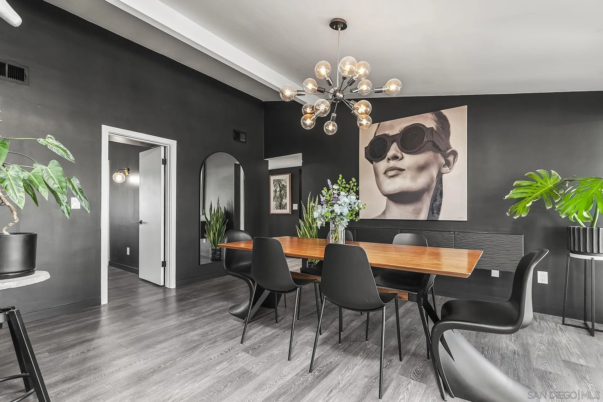 https://cdn.realtyfeed.com/cdn/127/250033755/81d6aa60c73ef2ad1578734bdf5dbc42.webp