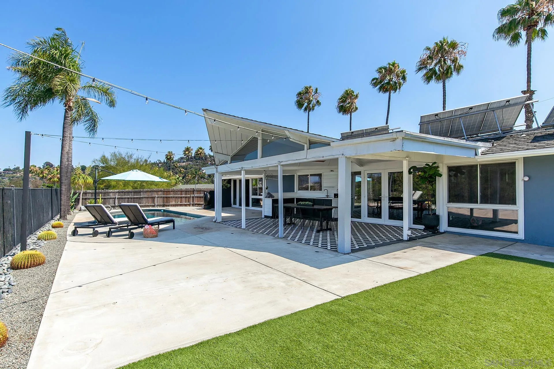 https://cdn.realtyfeed.com/cdn/127/250033755/9e9ea8328c30fb7a9f4f18b85066a5b6.webp