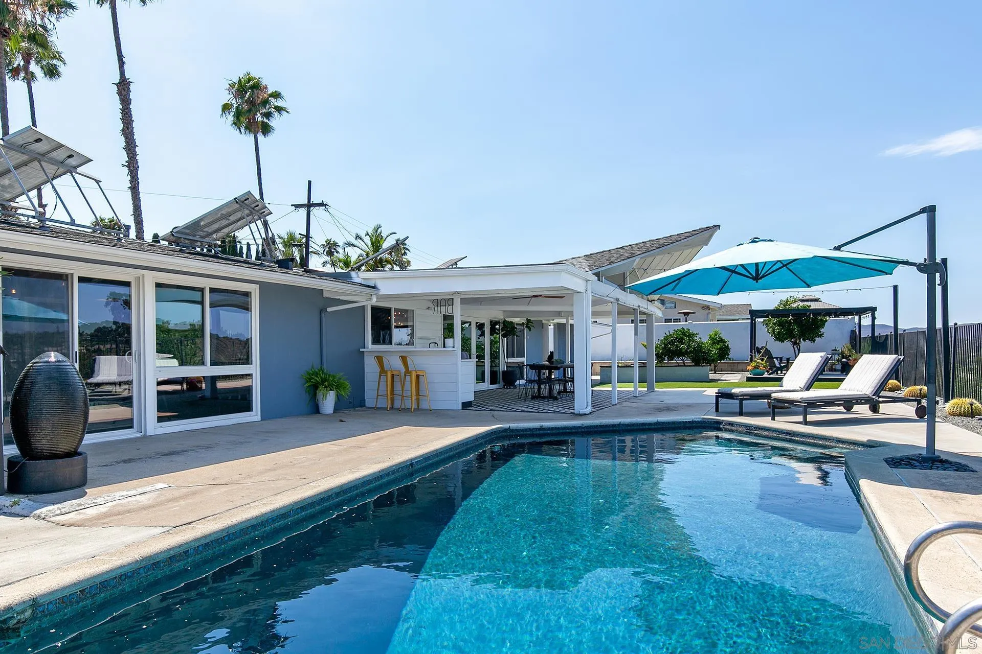 https://cdn.realtyfeed.com/cdn/127/250033755/cc9930eb6a71536426be47824070cdb7.webp