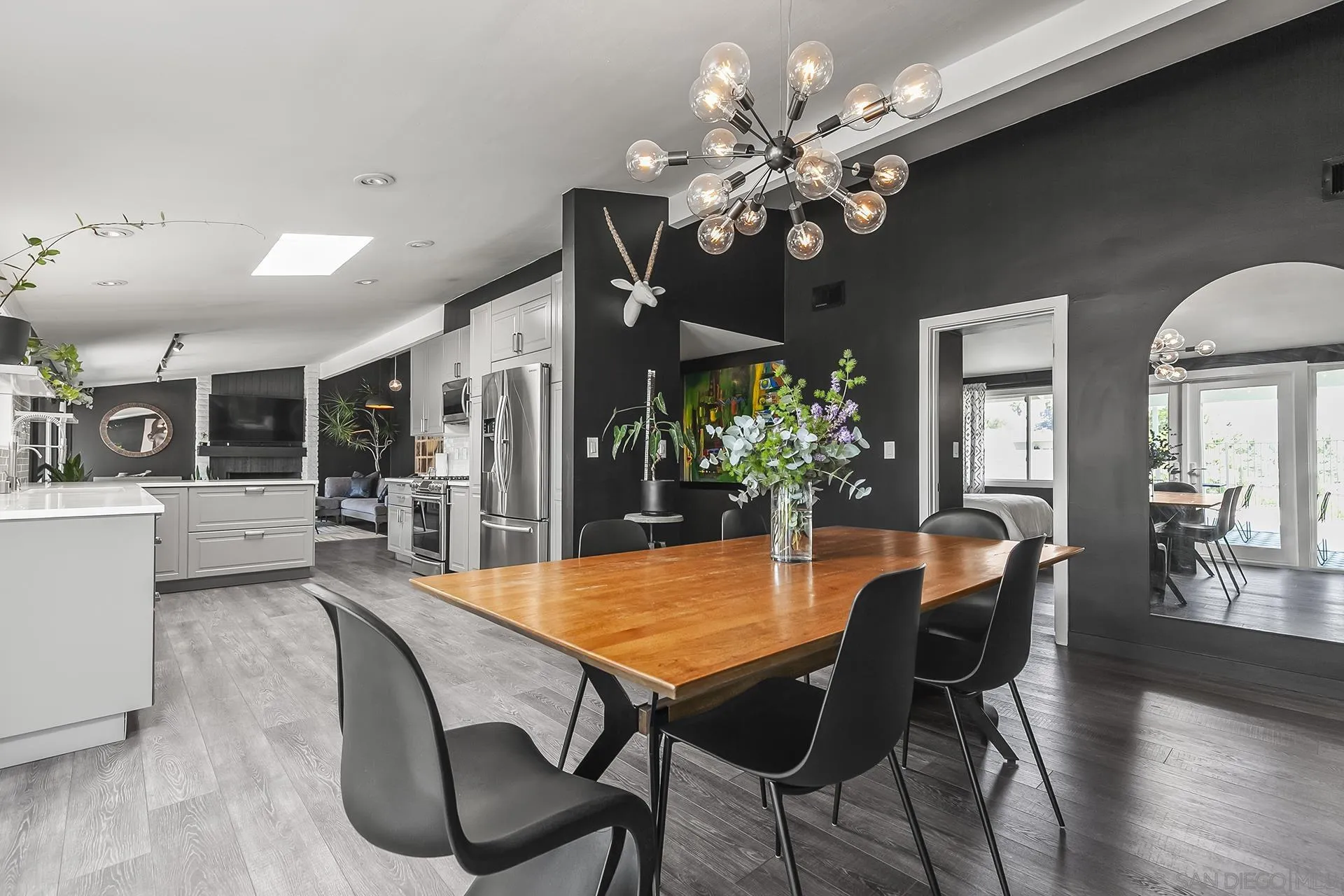 https://cdn.realtyfeed.com/cdn/127/250033755/fa03b351736fb73d13724f6bb91fbf49.webp