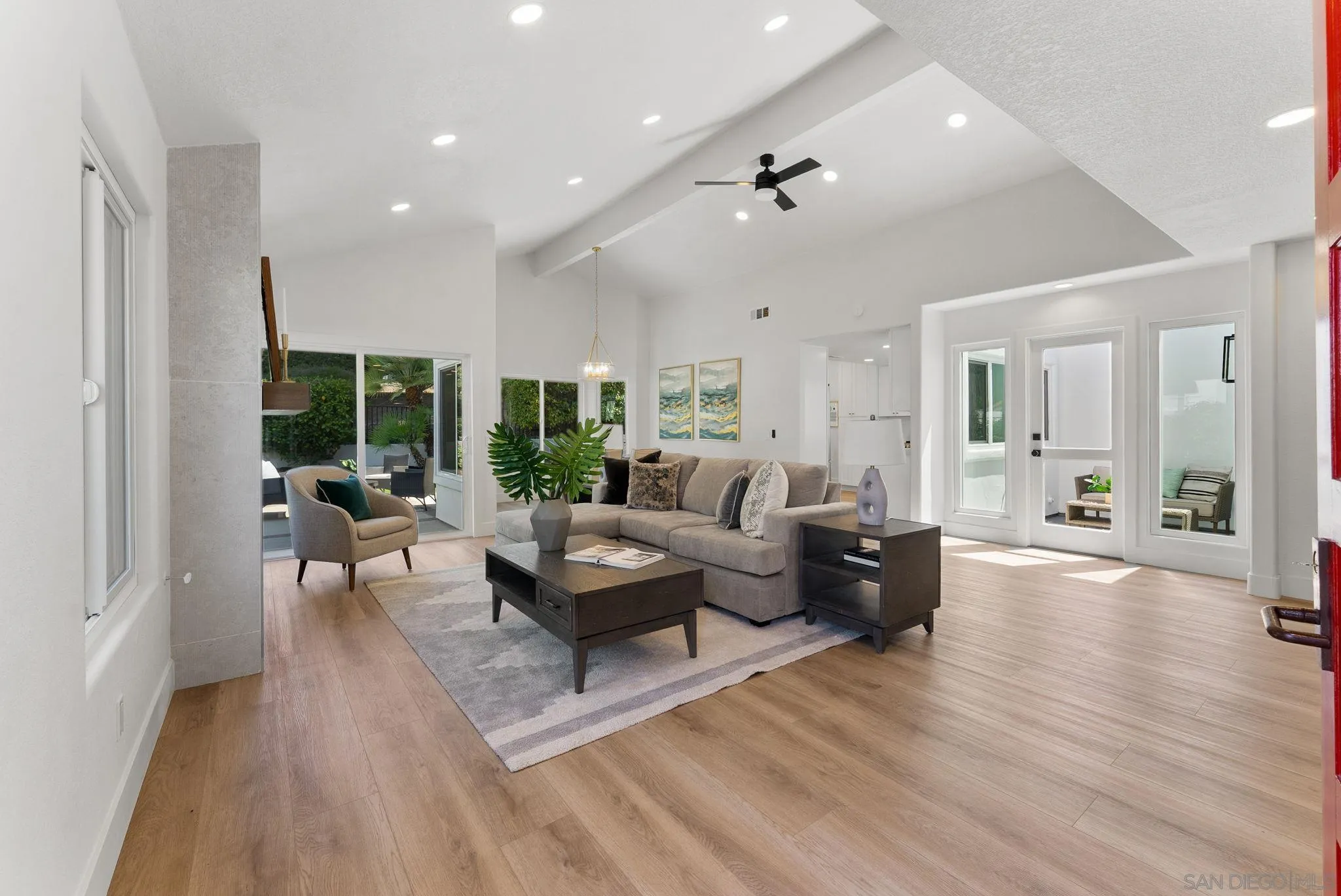 Photo #4: 250033758 Listing 