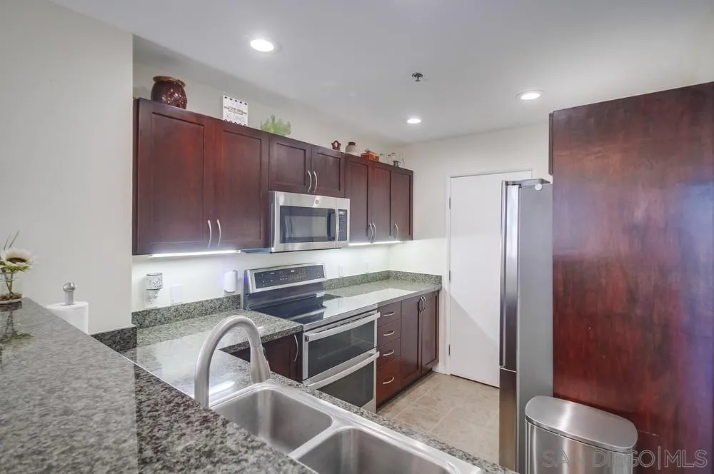 Photo #6: 250033767 Listing 