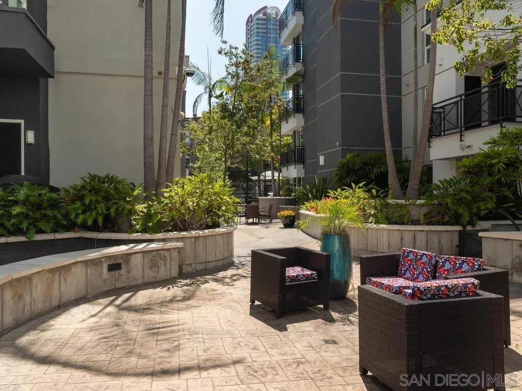 Photo #30: 250033768 Listing: Photo #30