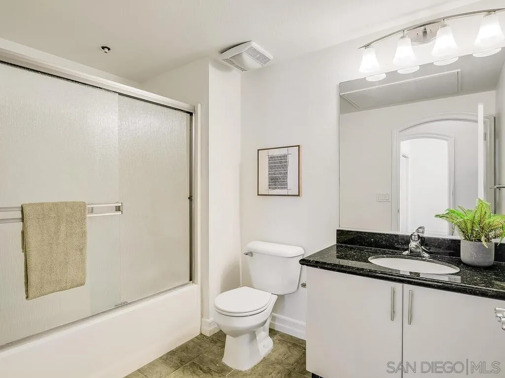 Photo #22: 250033768 Listing: Photo #22
