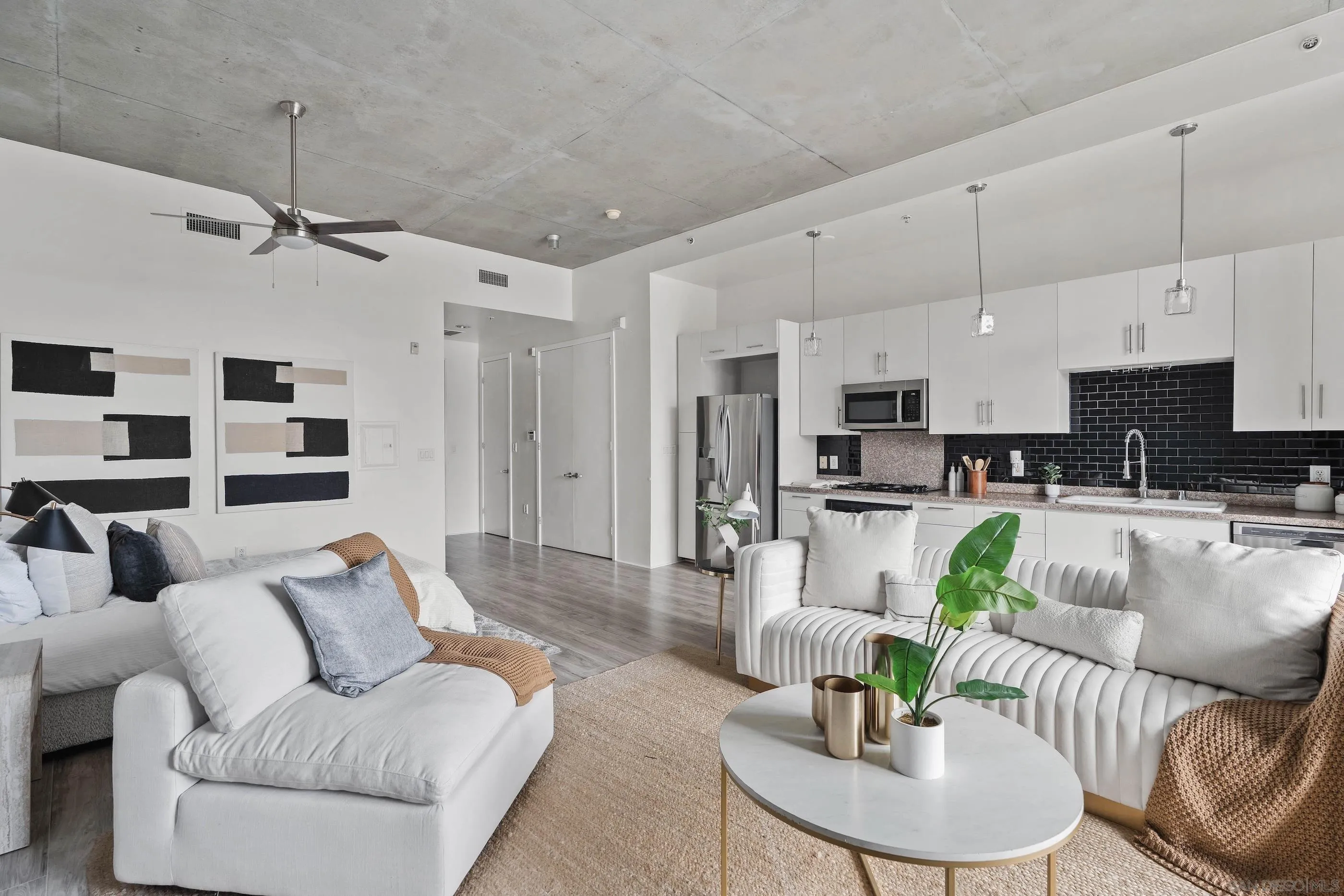 Photo #4: 250033770 Listing 