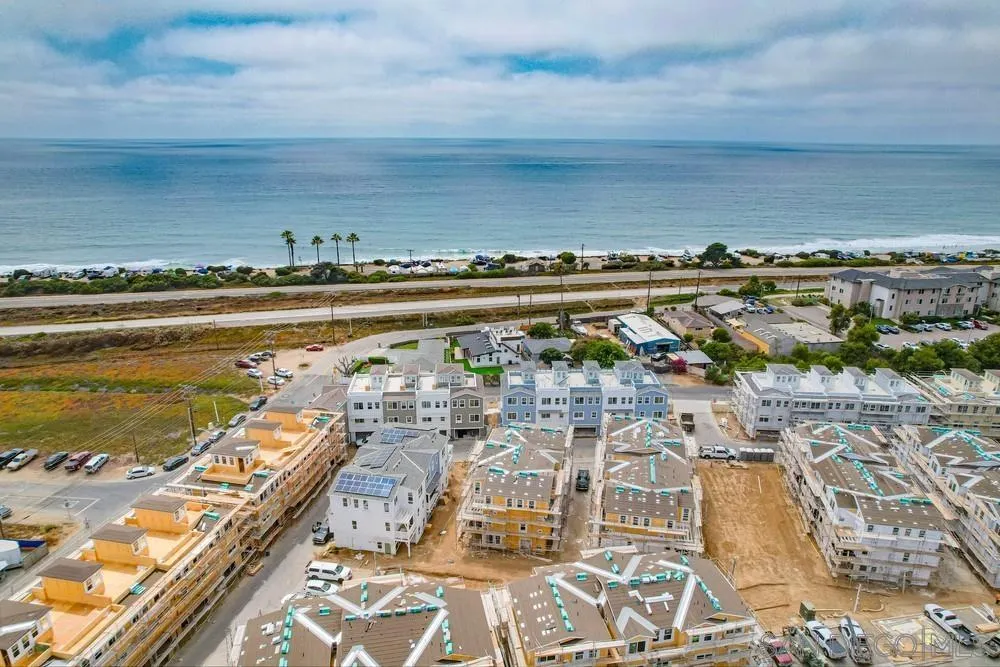 7290 Ponto Drive South UNIT 207, Carlsbad, CA, 92011