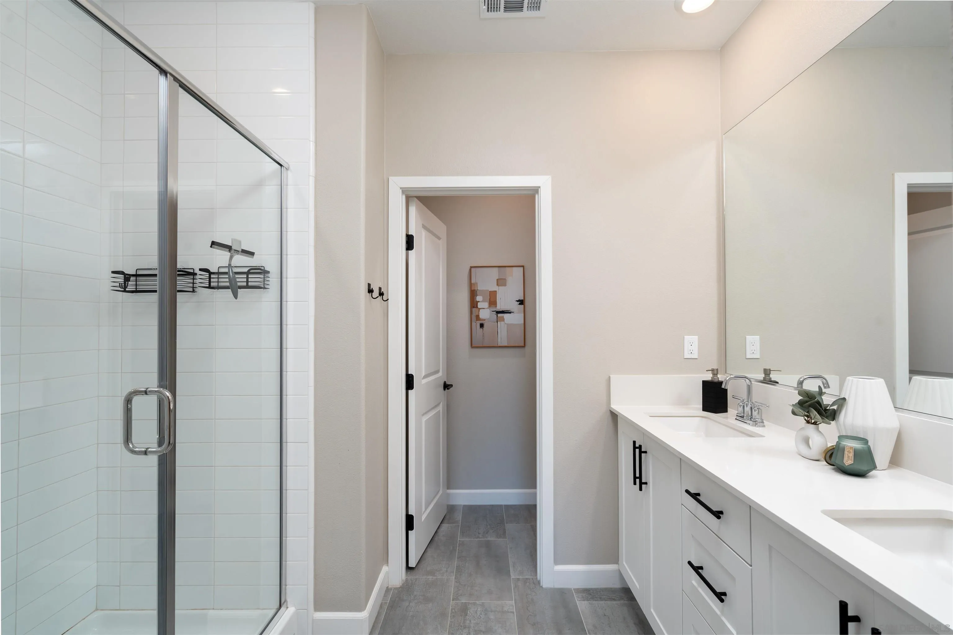 Photo #12: 250033774 Listing: Photo #12